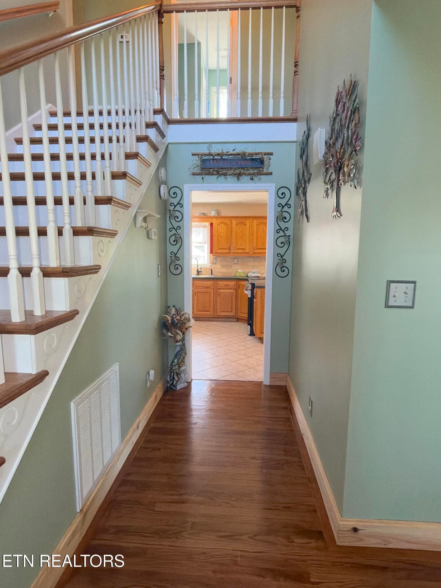 8. Kitchen Entry - 2833 English Valley Lane, Sevierville, TN 37876