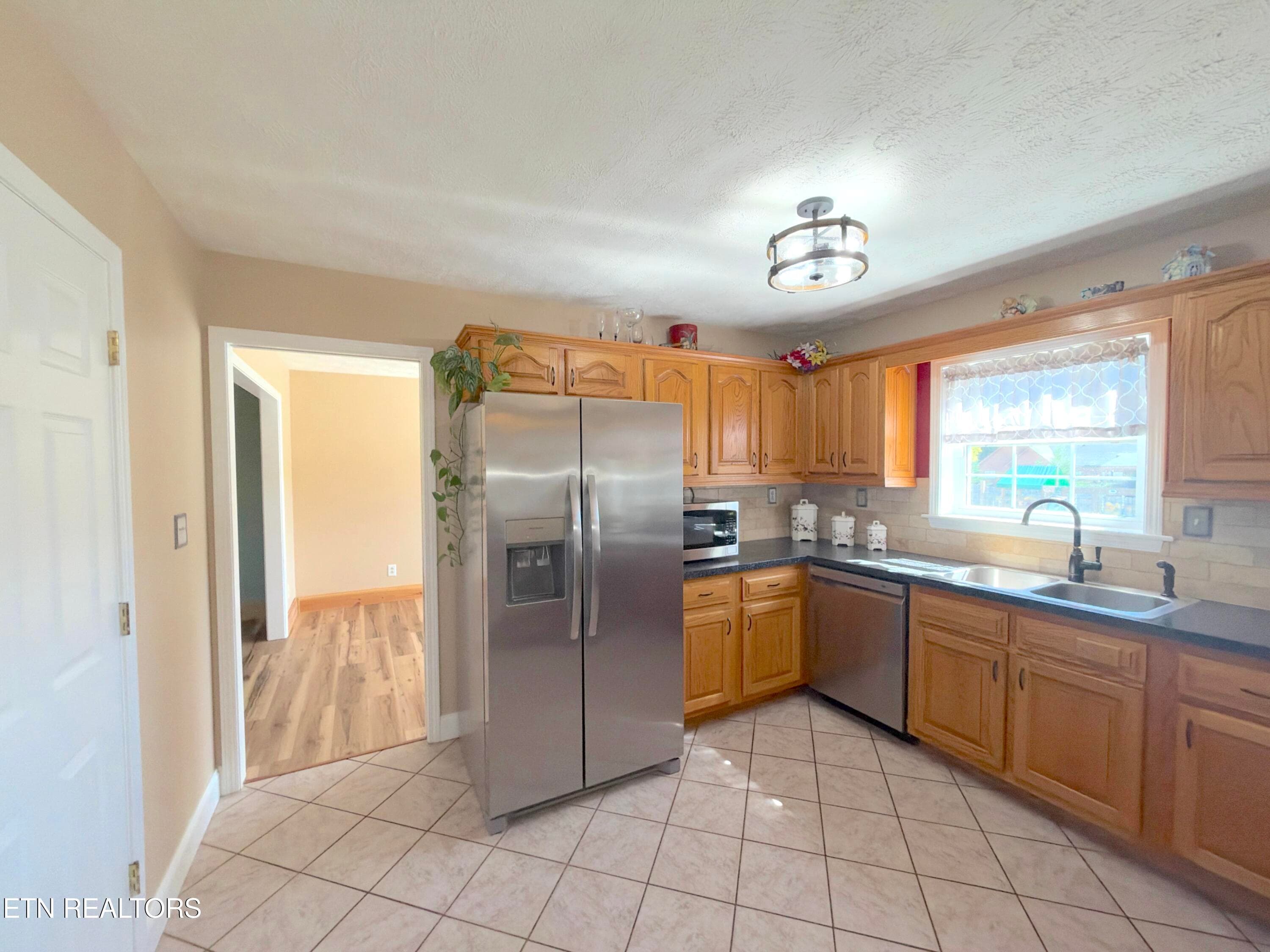 9. Kitchen 1 - 2833 English Valley Lane, Sevierville, TN 37876