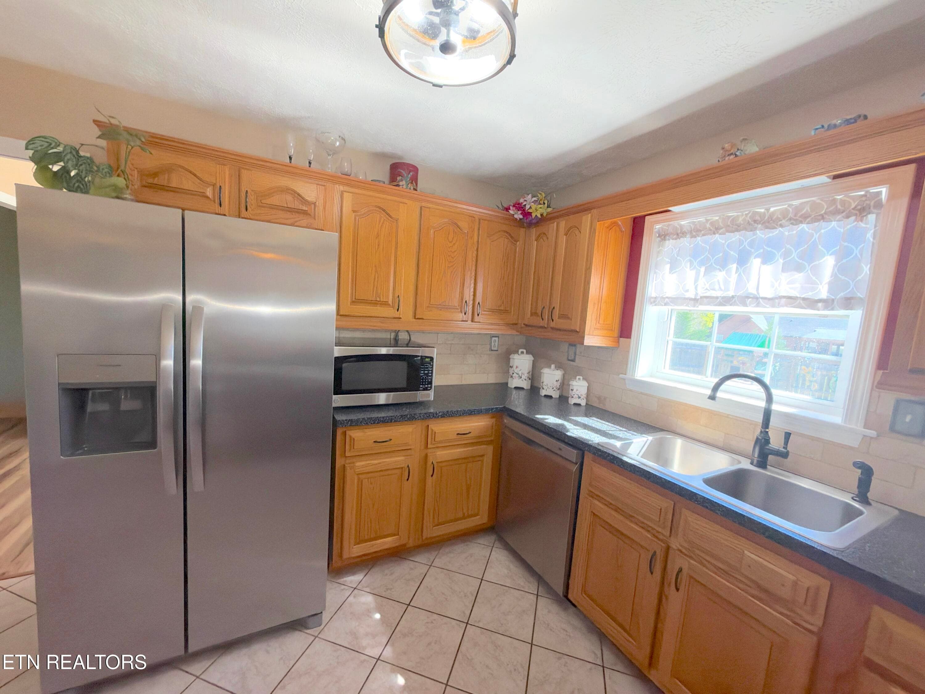 10. Kitchen 2 - 2833 English Valley Lane, Sevierville, TN 37876