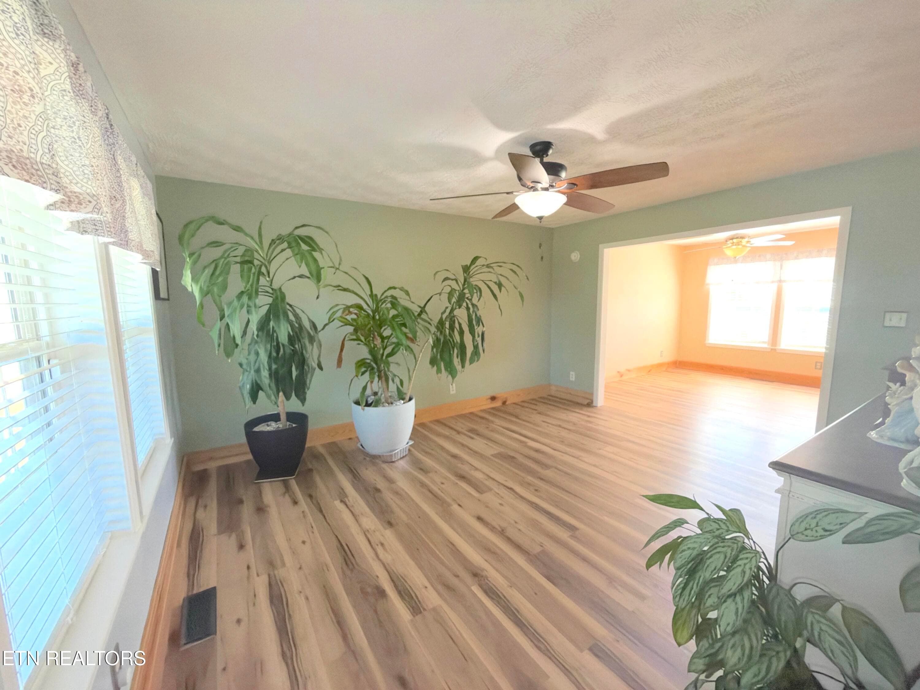 22. Living Room - 2833 English Valley Lane, Sevierville, TN 37876