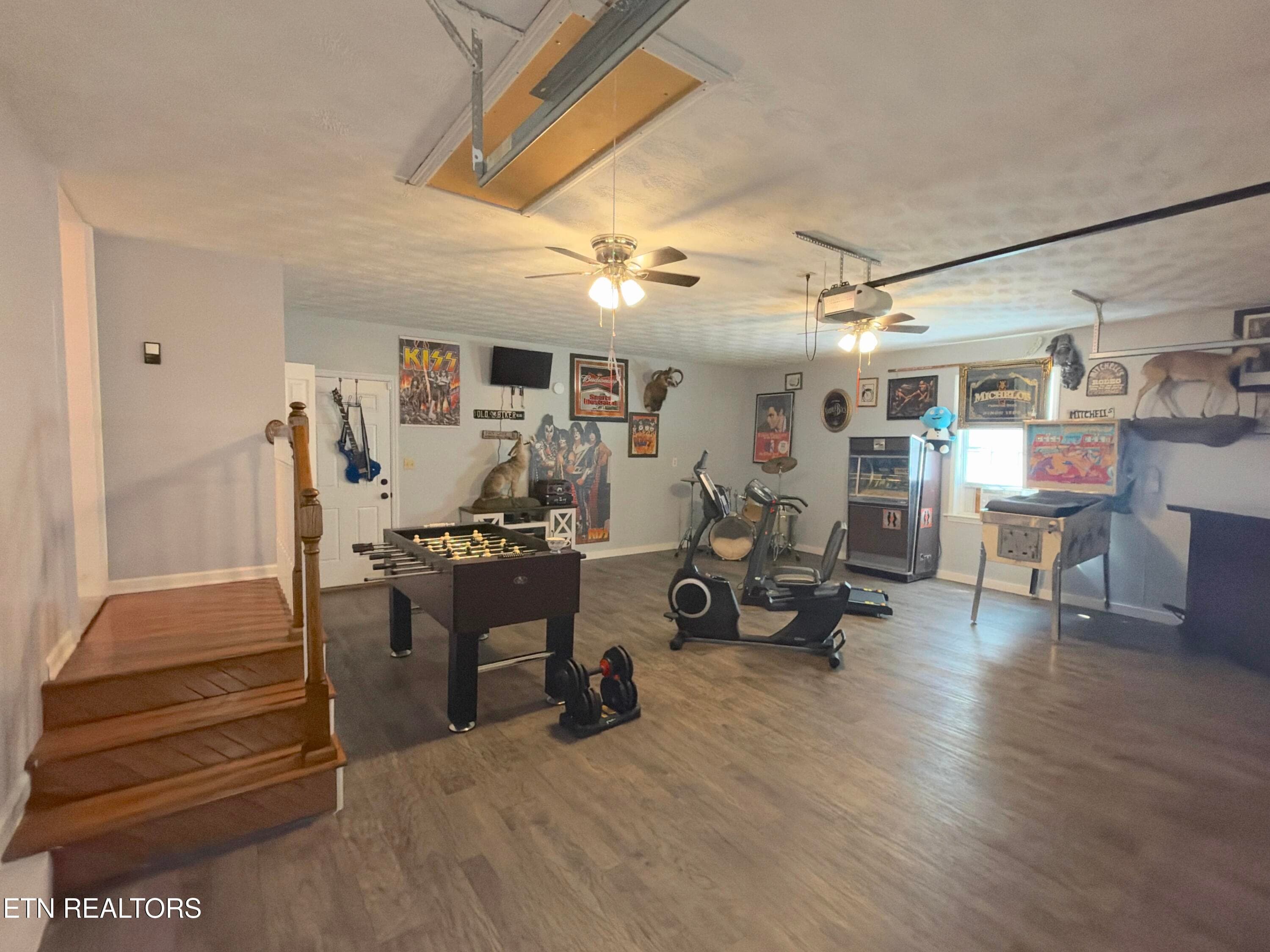 31. Game Room - 2833 English Valley Lane, Sevierville, TN 37876