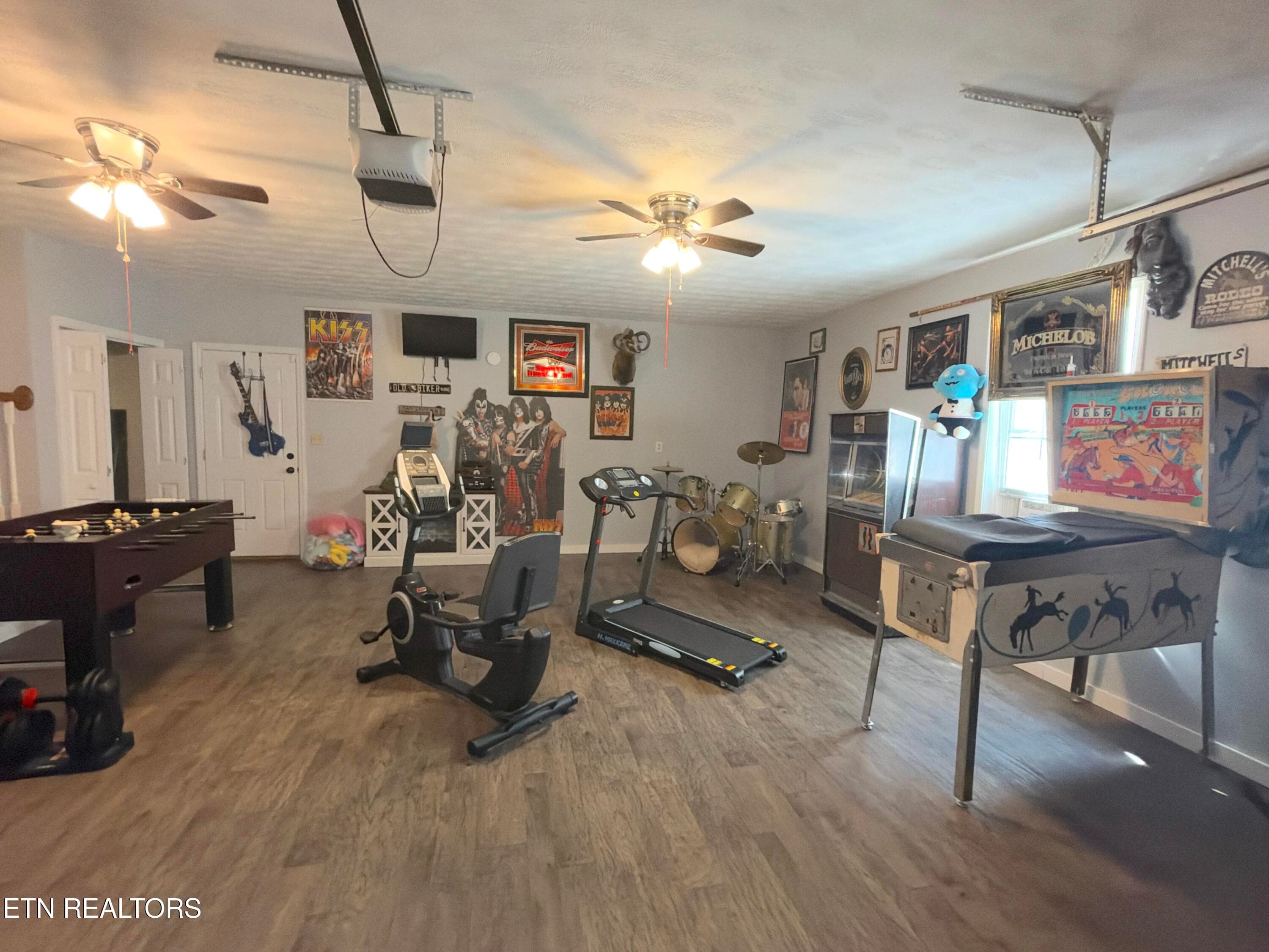 33. Game Room - 2833 English Valley Lane, Sevierville, TN 37876