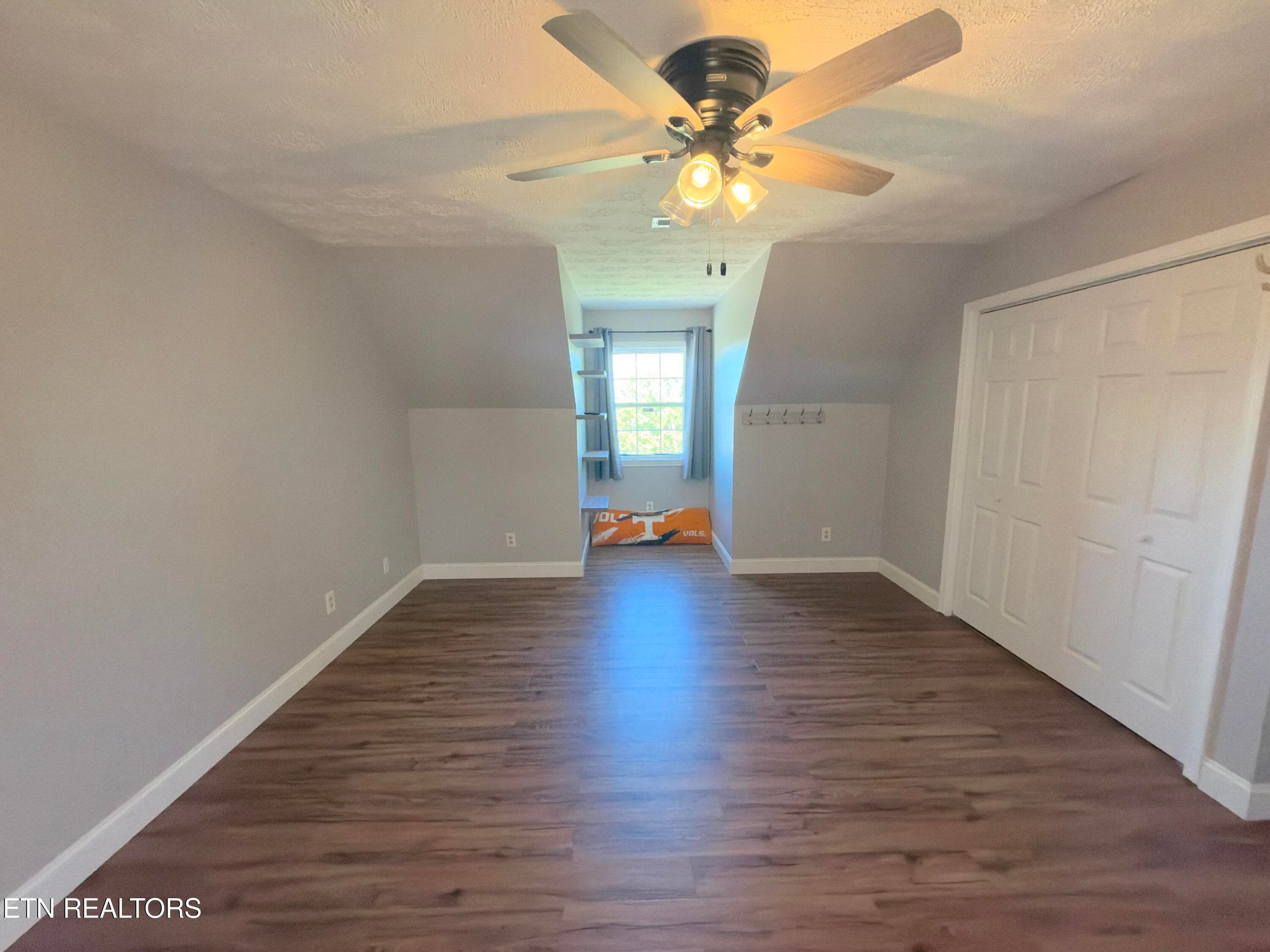 36. Bedroom Master - 2833 English Valley Lane, Sevierville, TN 37876