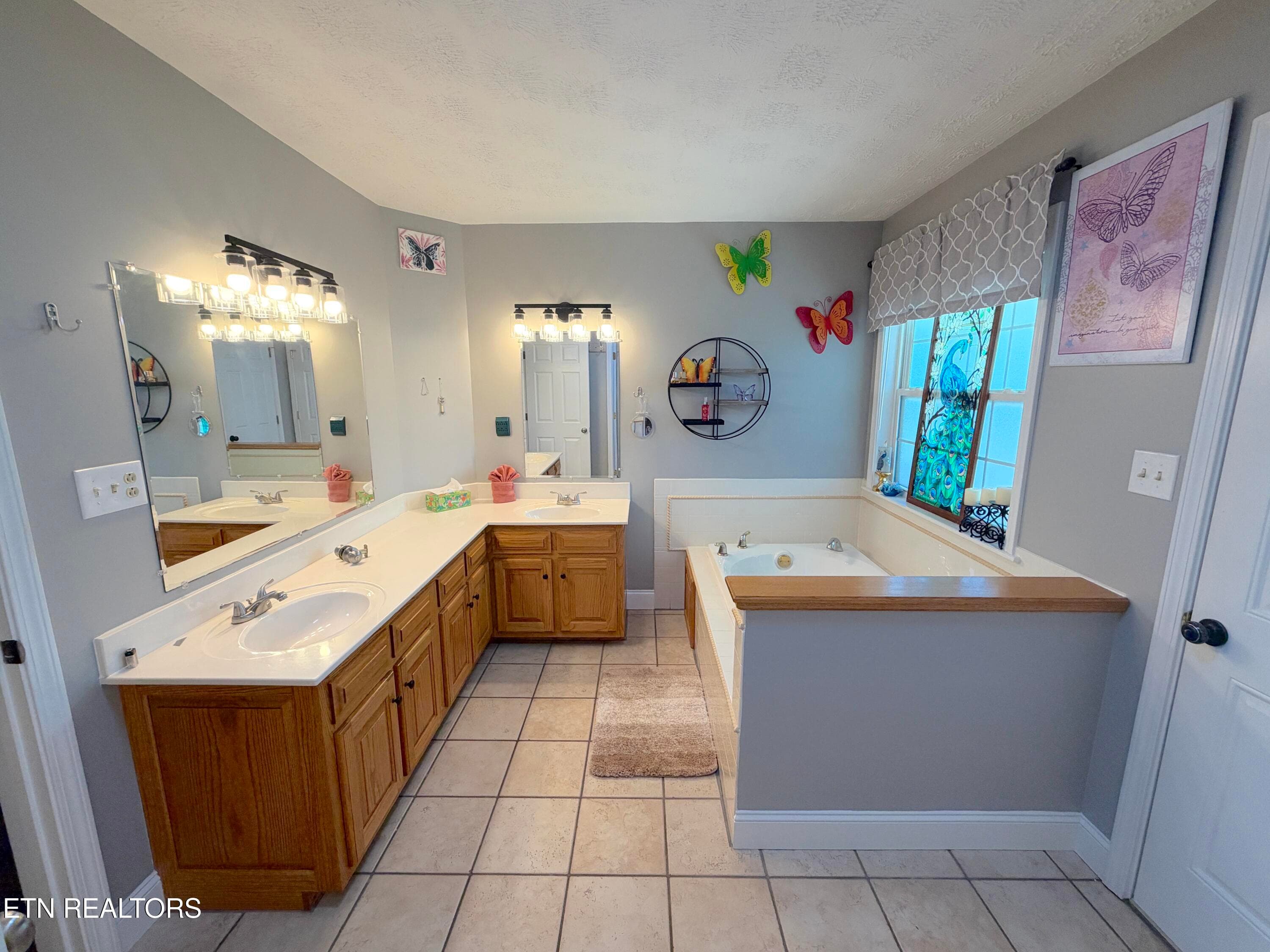 38. Bath Master - 2833 English Valley Lane, Sevierville, TN 37876