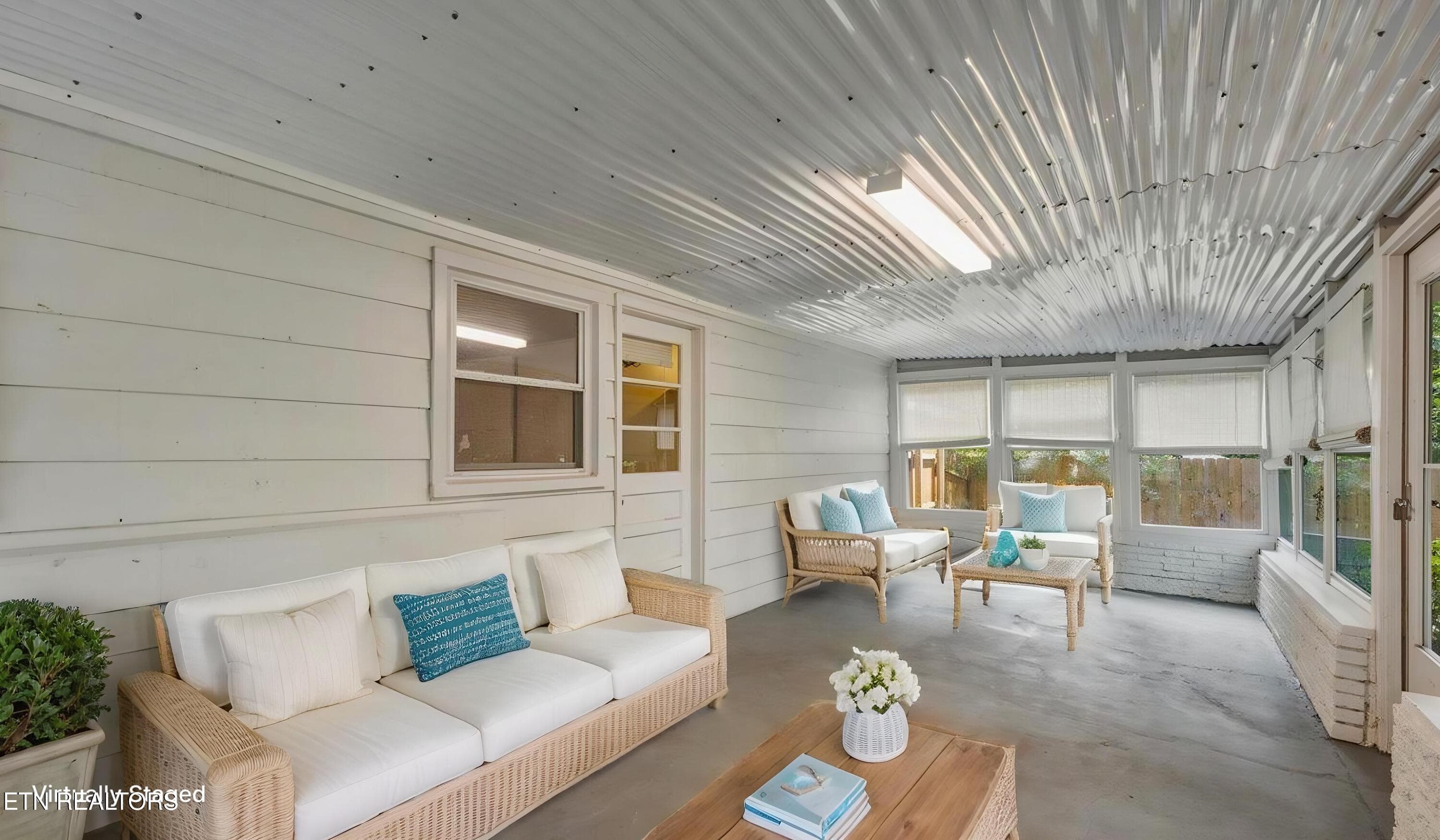 virtual staging - 3207 Hazelwood Rd, Knoxville, TN 37921