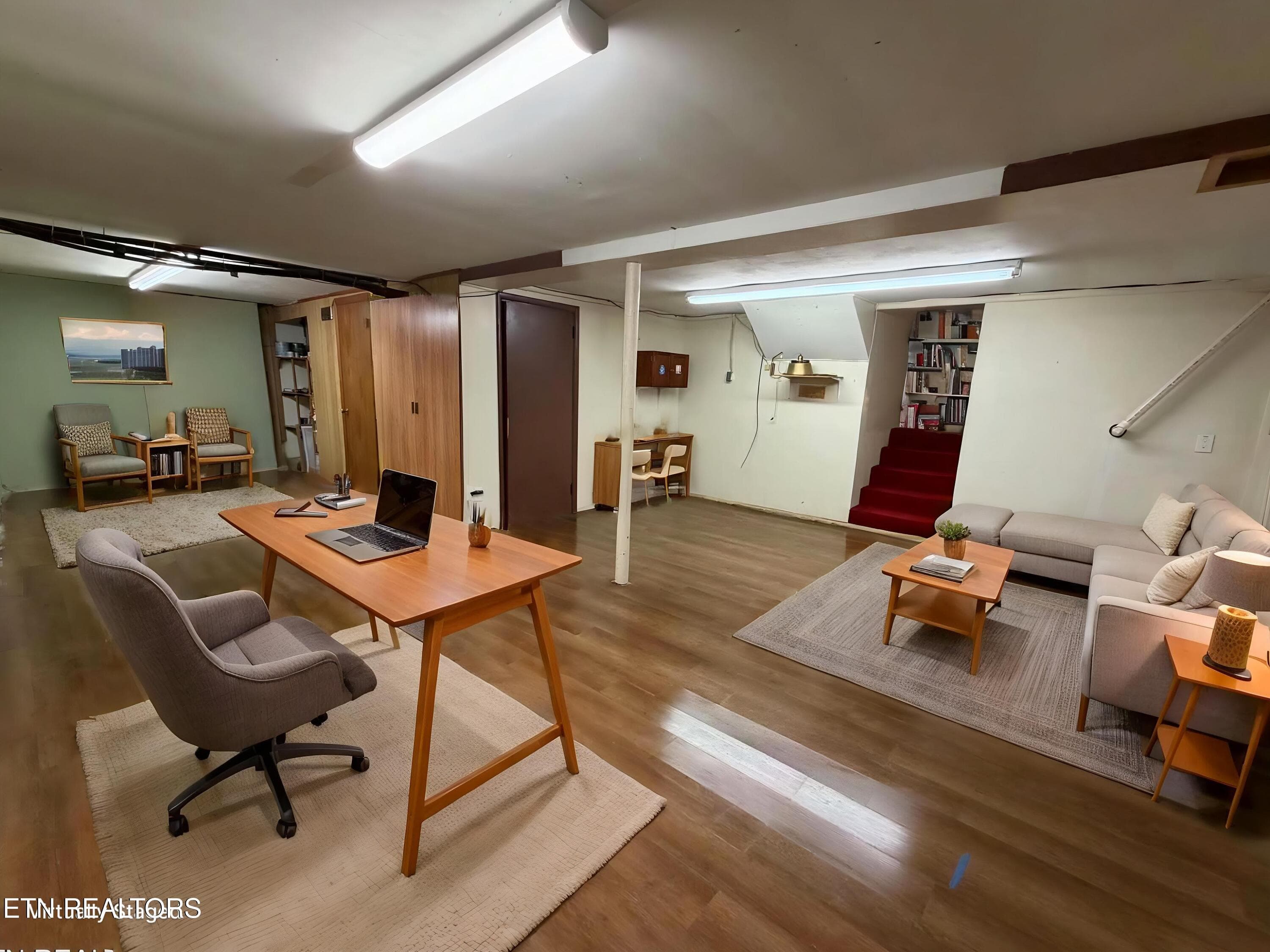 virtual staging - 3207 Hazelwood Rd, Knoxville, TN 37921