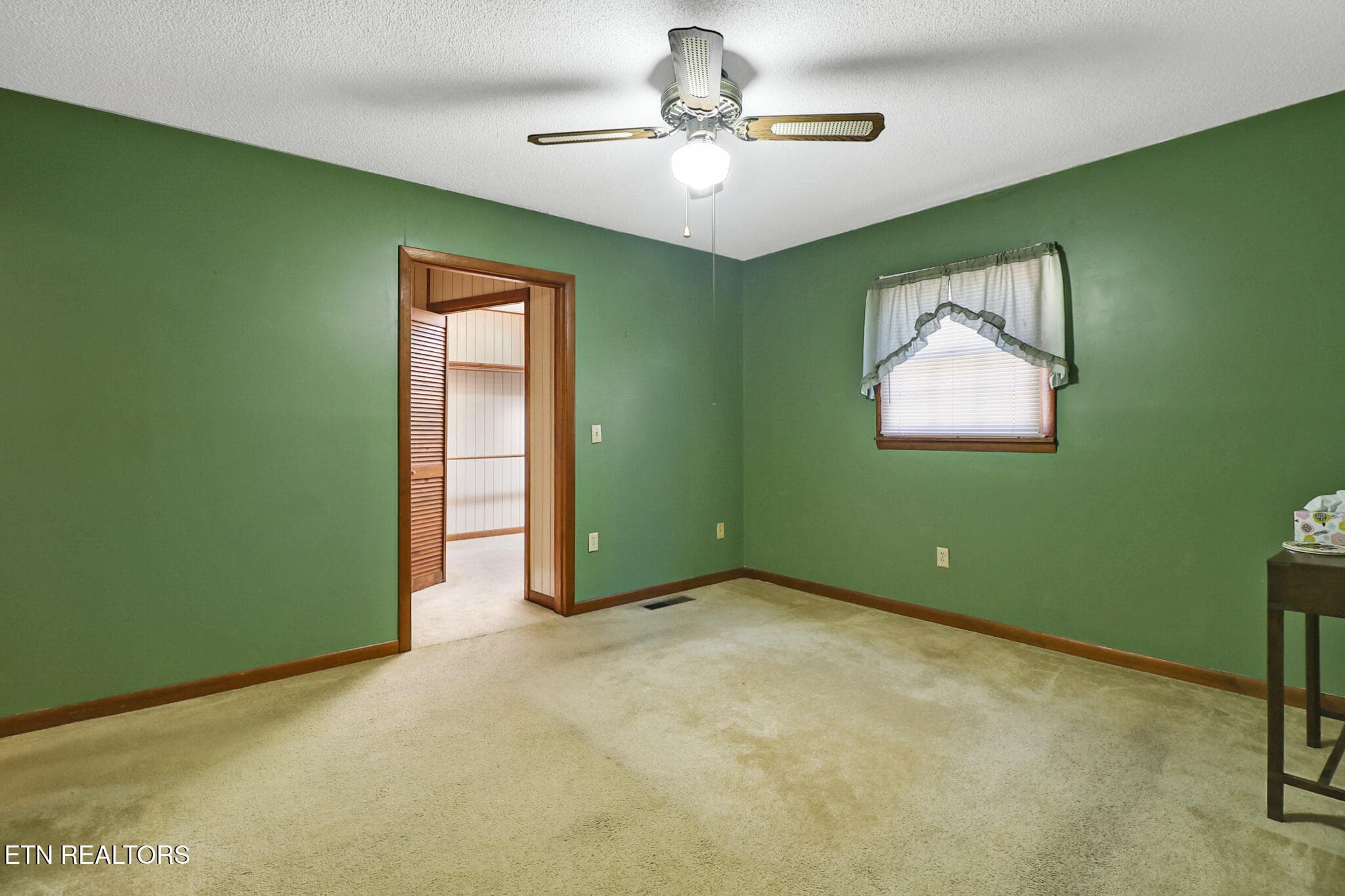 Master Bedroom - 107 Delbridge Lane, Crossville, TN 38558, Crossville