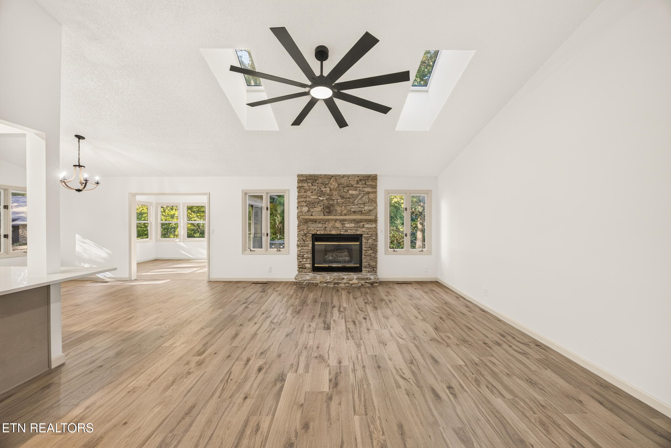 019_8N5A9829 - 40 Kingsboro Lane, Crossville, TN 38558, Crossville