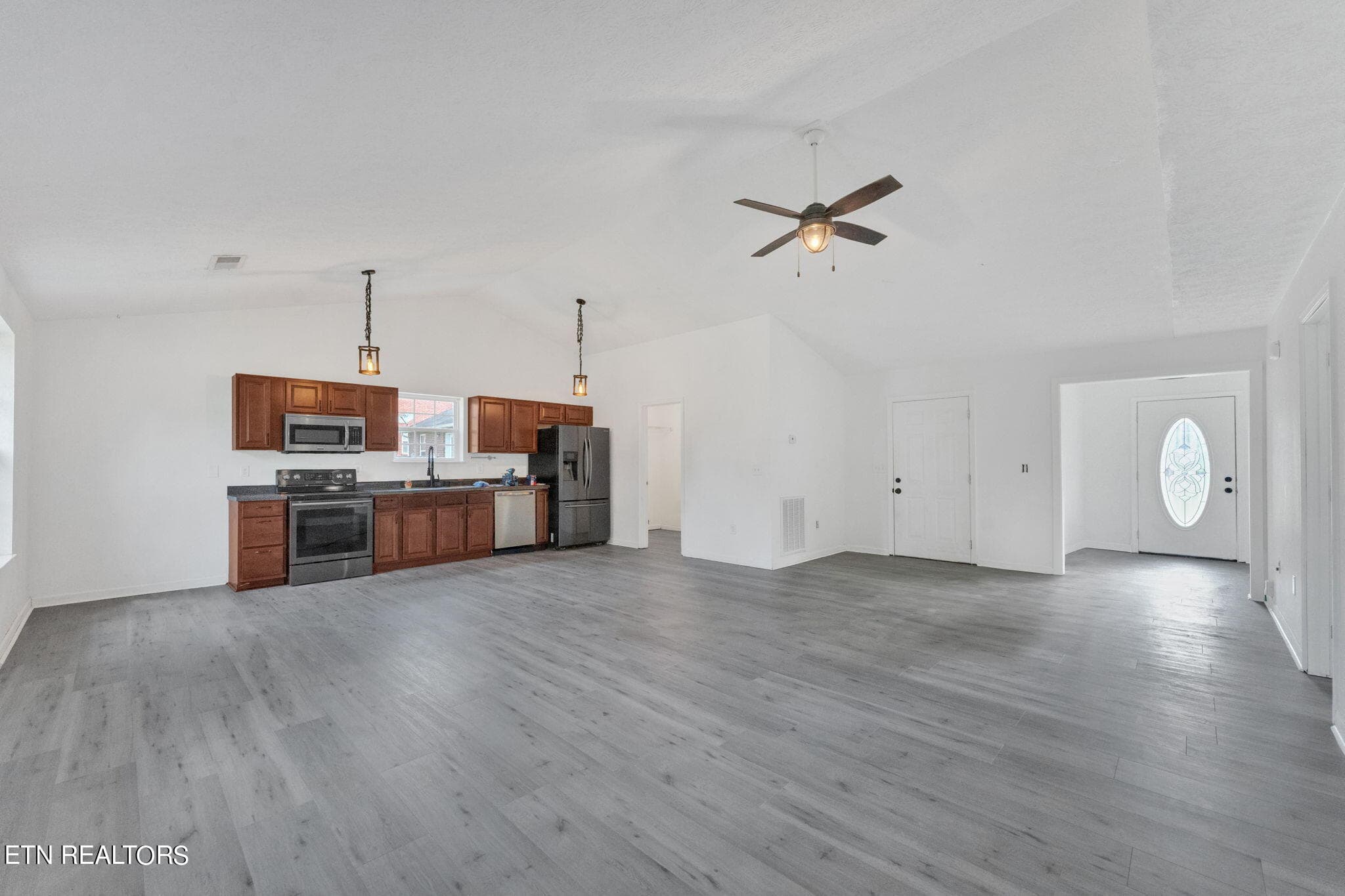 6-web-or-mls-DSC05962 - 334 Joshua Landing Court, Seymour, TN 37865, Seymour