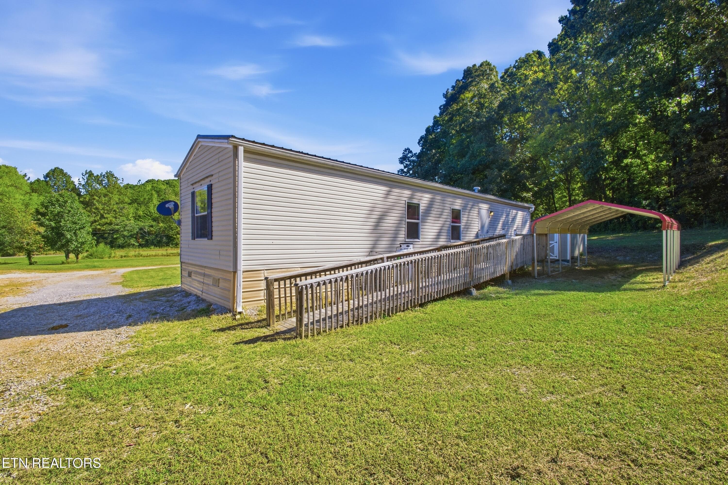 back of house - 198 Crabtree Hollow Rd, Ten Mile, TN 37880, Ten Mile