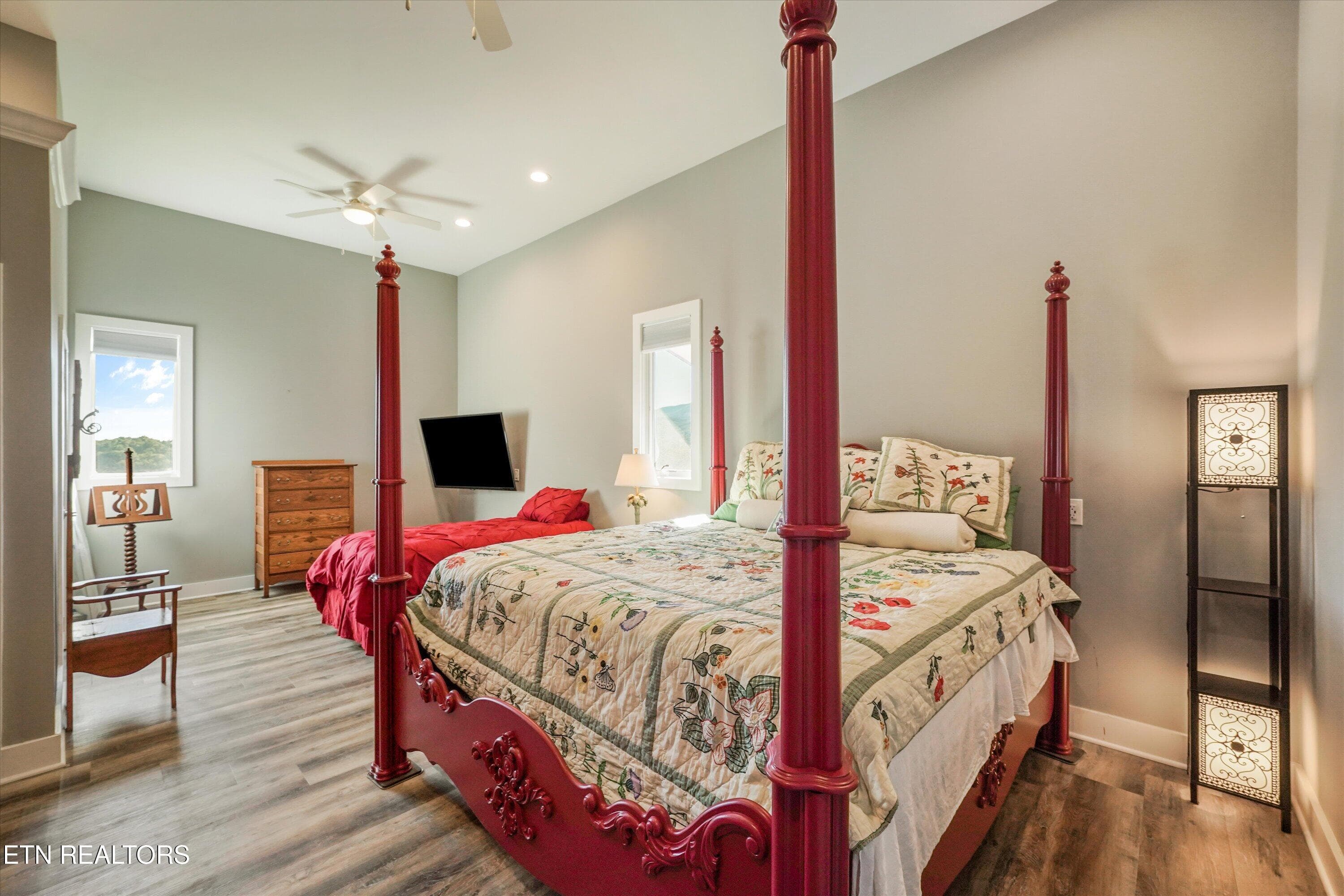Guest Bedroom Off Garage - 706 Nocks Drive, Gatlinburg, TN 37738, Gatlinburg