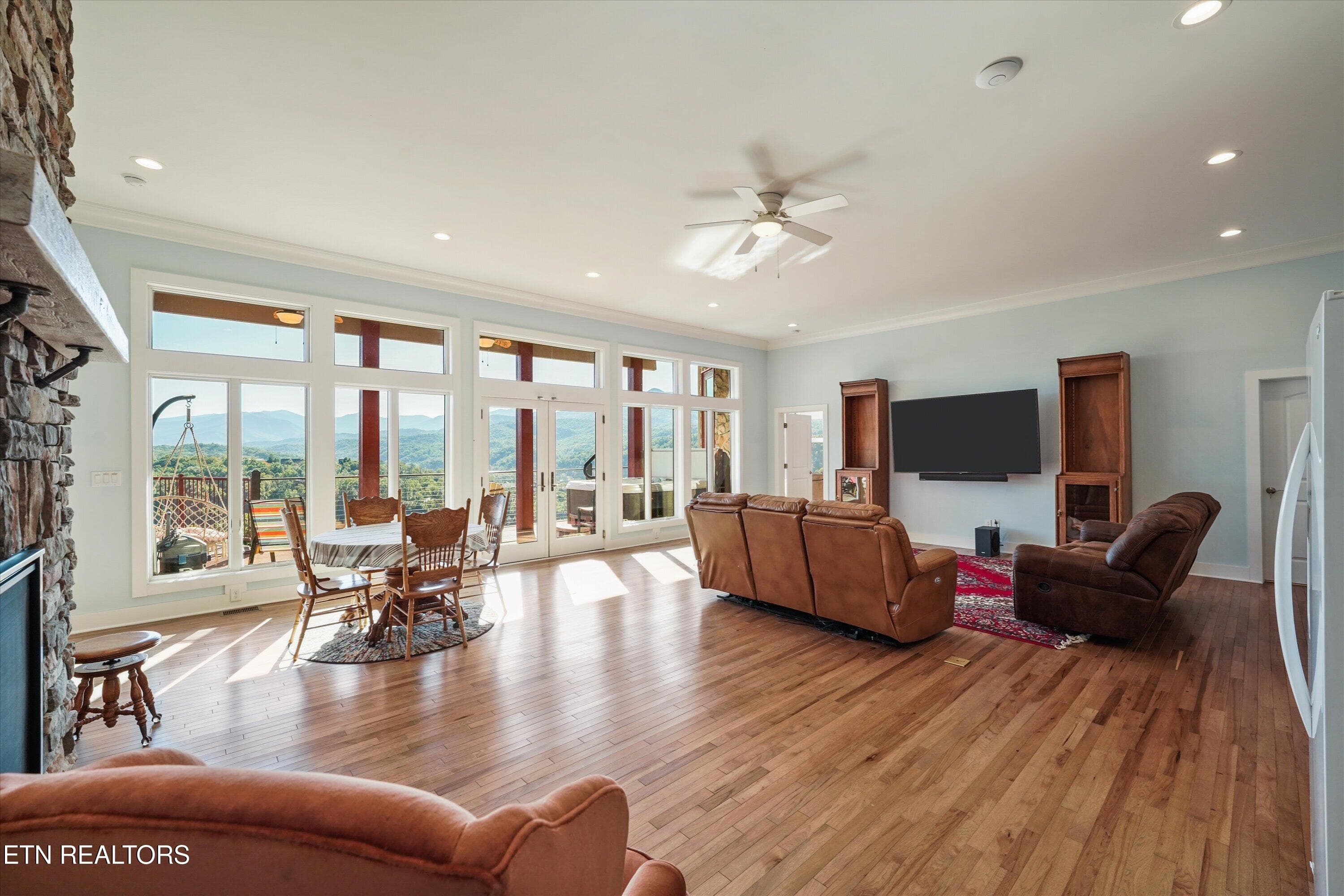 Lower Level Living Space - 706 Nocks Drive, Gatlinburg, TN 37738, Gatlinburg