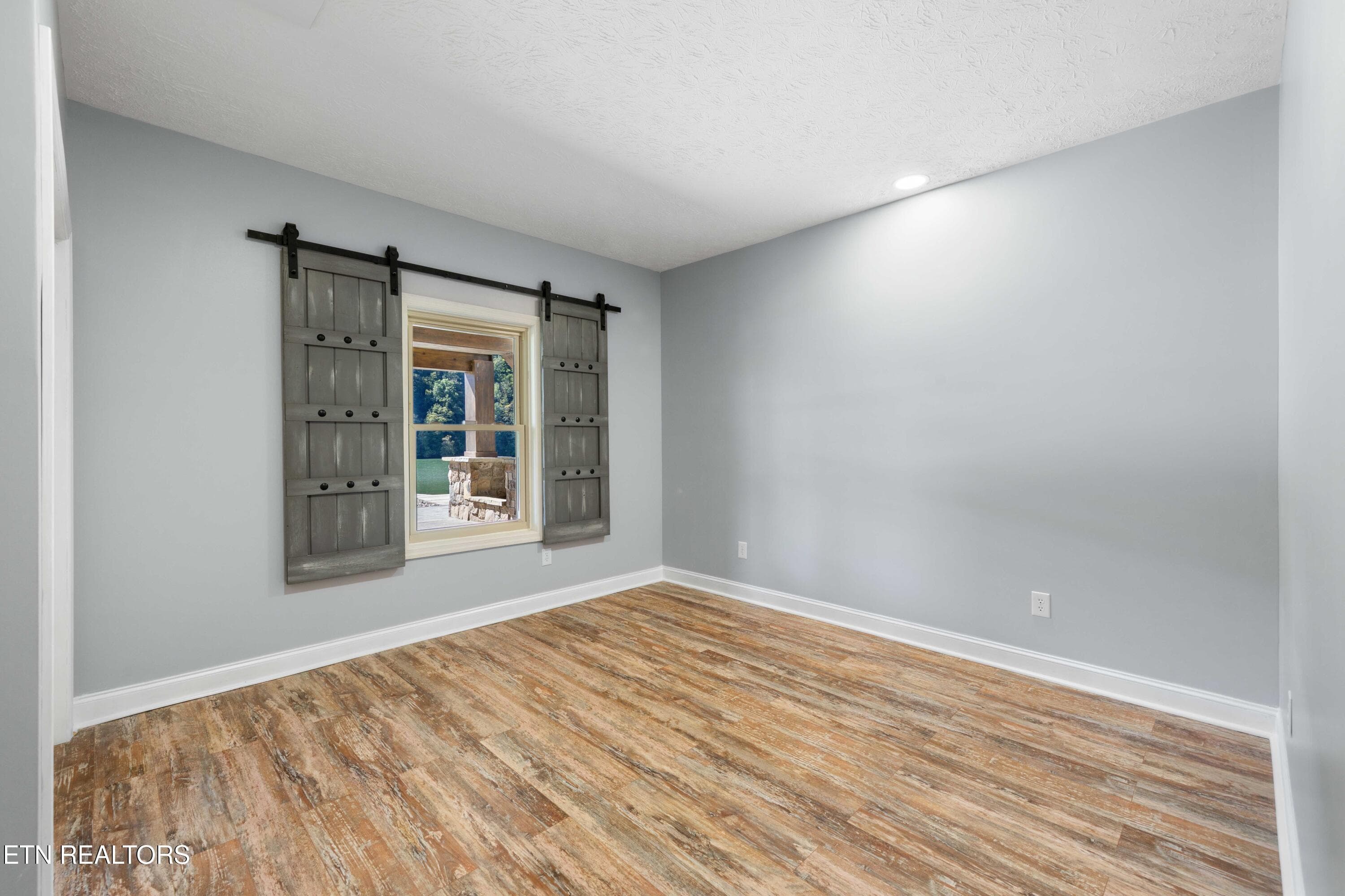 030A6179 - 274 Lakecrest Drive, Harriman, TN 37748, Harriman
