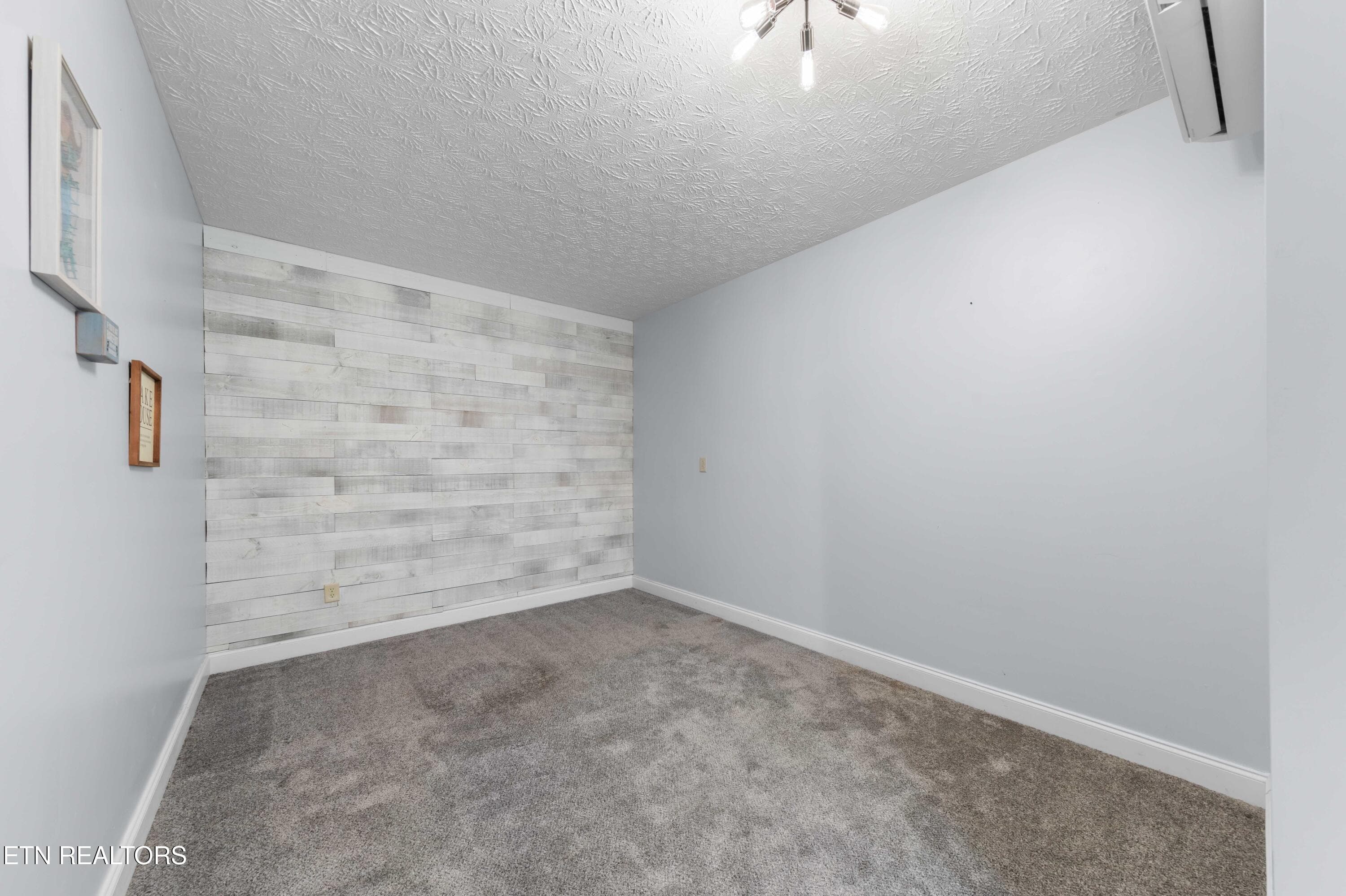 030A6239 - 274 Lakecrest Drive, Harriman, TN 37748, Harriman