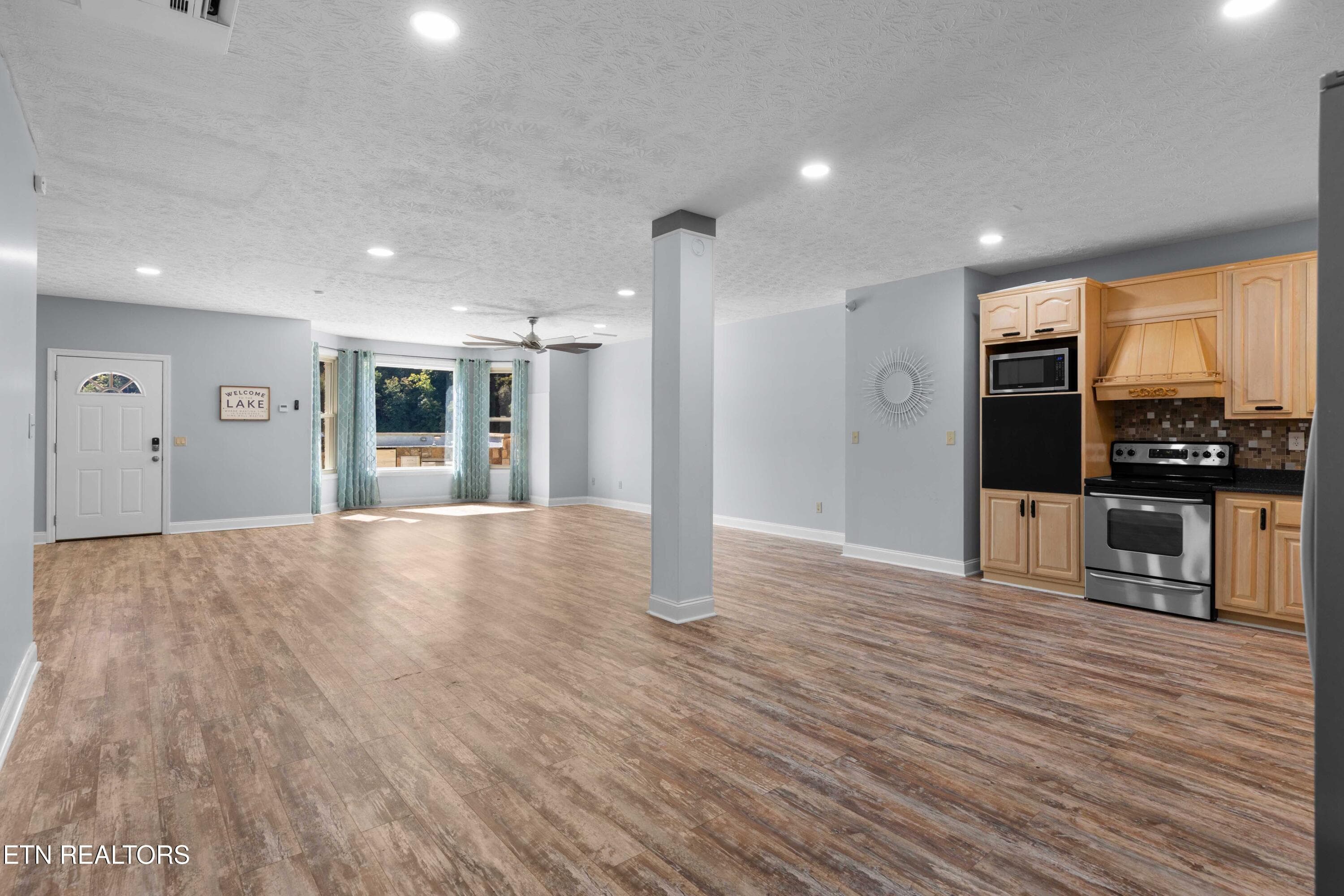 030A6259 - 274 Lakecrest Drive, Harriman, TN 37748, Harriman
