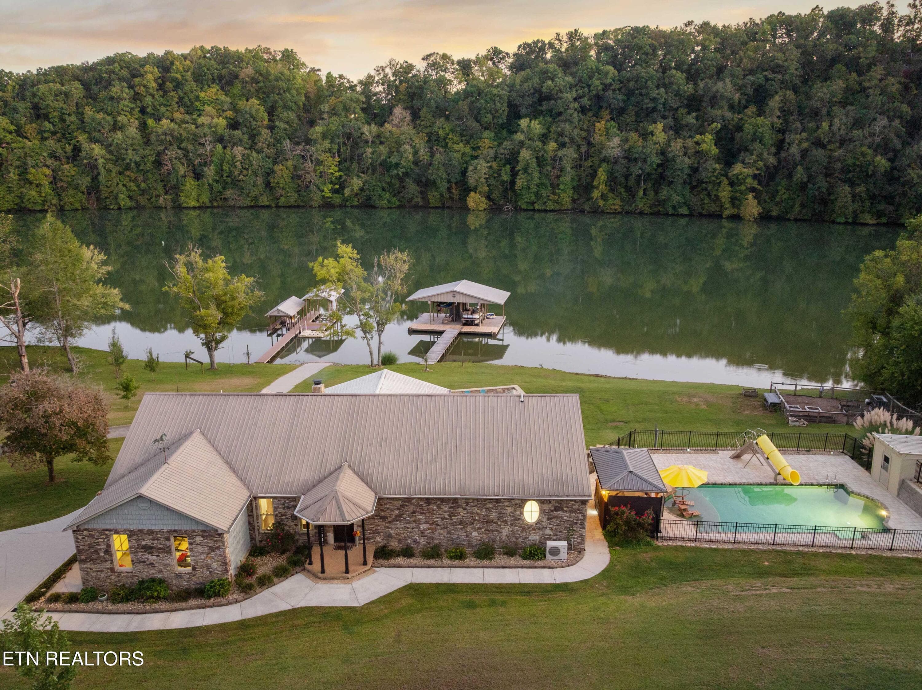 DJI_0013 - 274 Lakecrest Drive, Harriman, TN 37748, Harriman