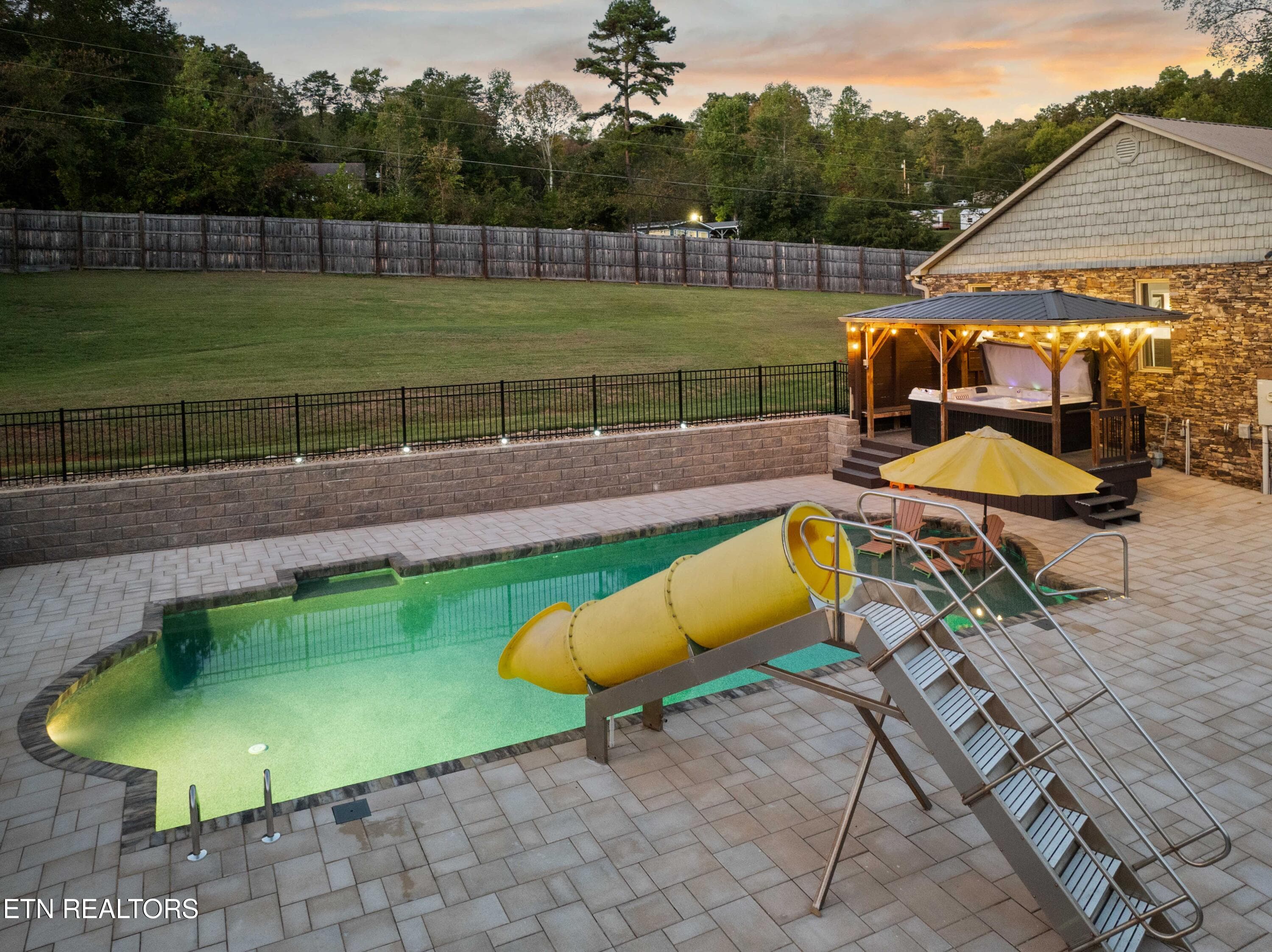 DJI_0058 - 274 Lakecrest Drive, Harriman, TN 37748, Harriman
