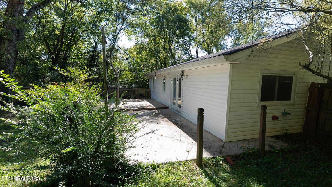 TS26001 2320 Ault Rd._0037_38 - 2320 Ault Rd, Knoxville, TN 37914, Knoxville
