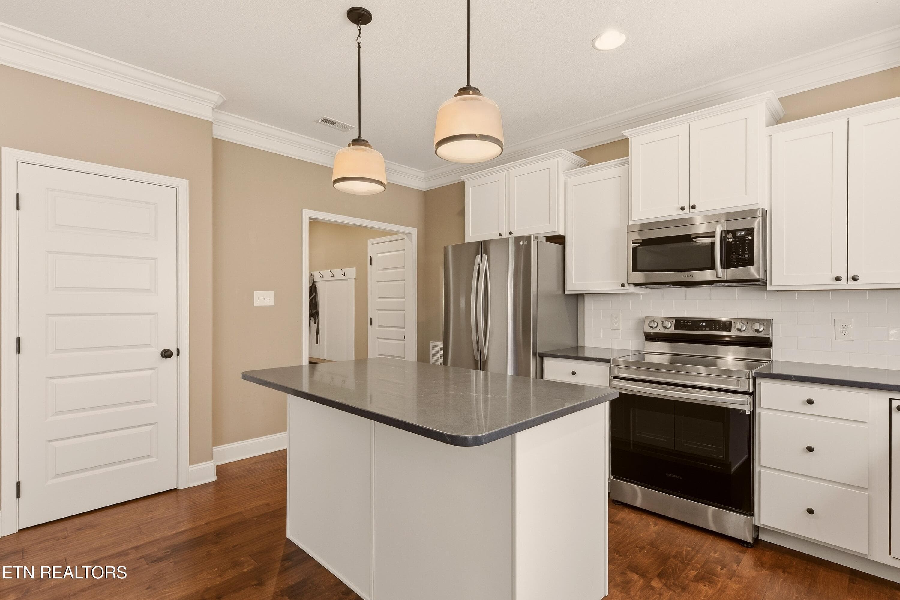 27869 - 1401 Branch Field Lane, Knoxville, TN 37918, Knoxville