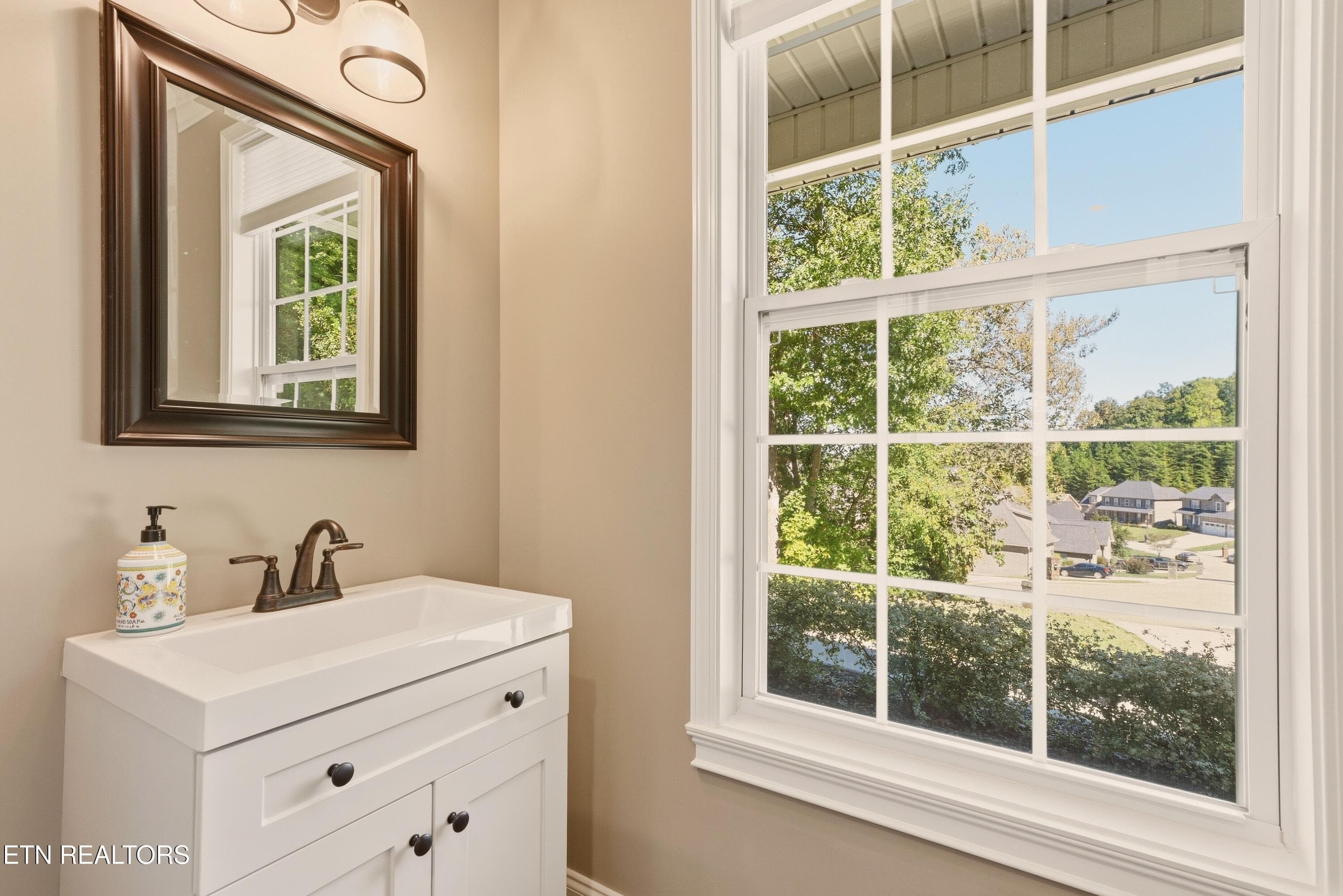 27849 - 1401 Branch Field Lane, Knoxville, TN 37918, Knoxville