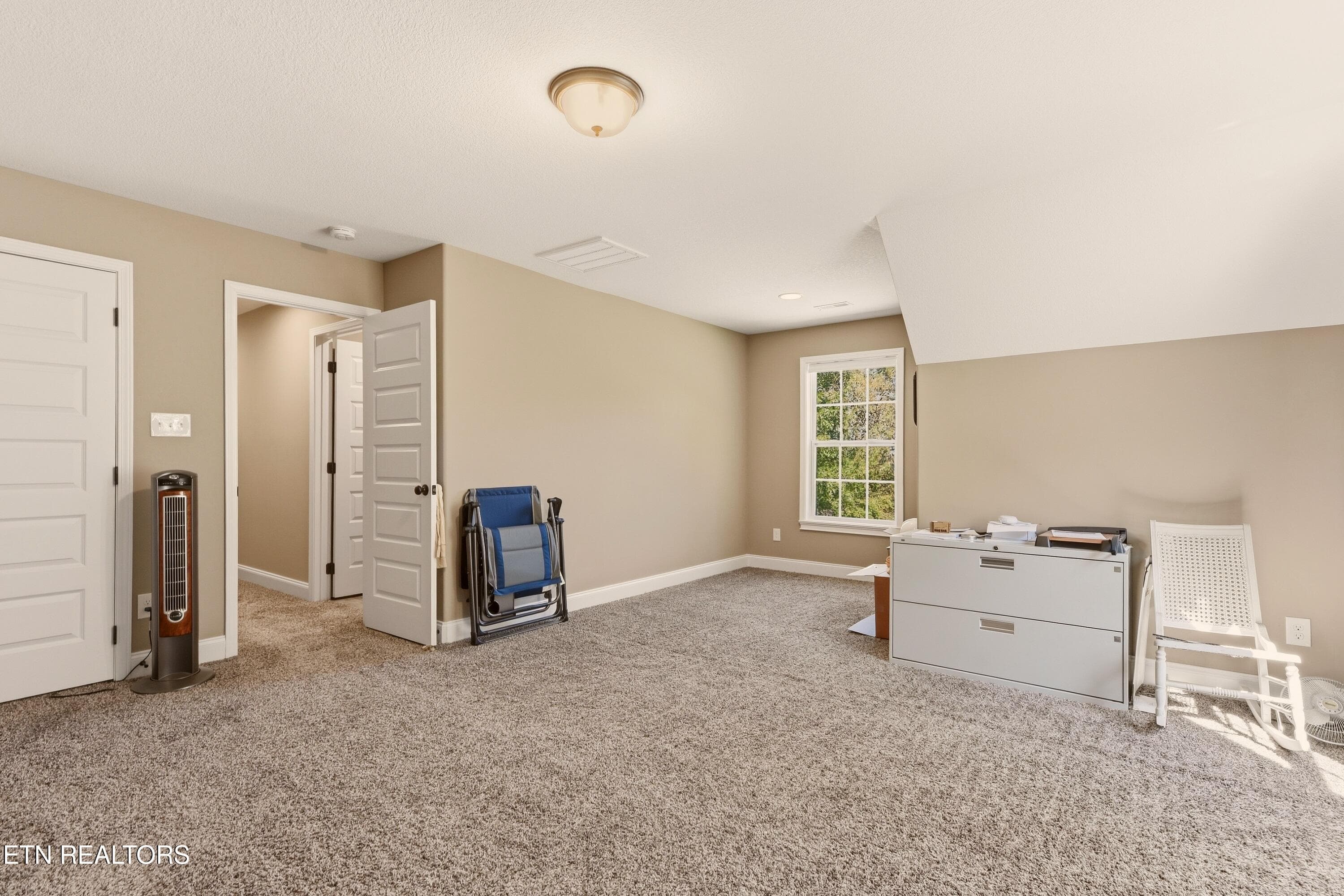 27834 - 1401 Branch Field Lane, Knoxville, TN 37918, Knoxville