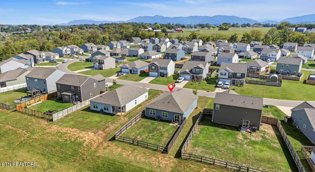 IMG_6997 - 521 Heritage Crossing Drive, Maryville, TN 37804, Maryville