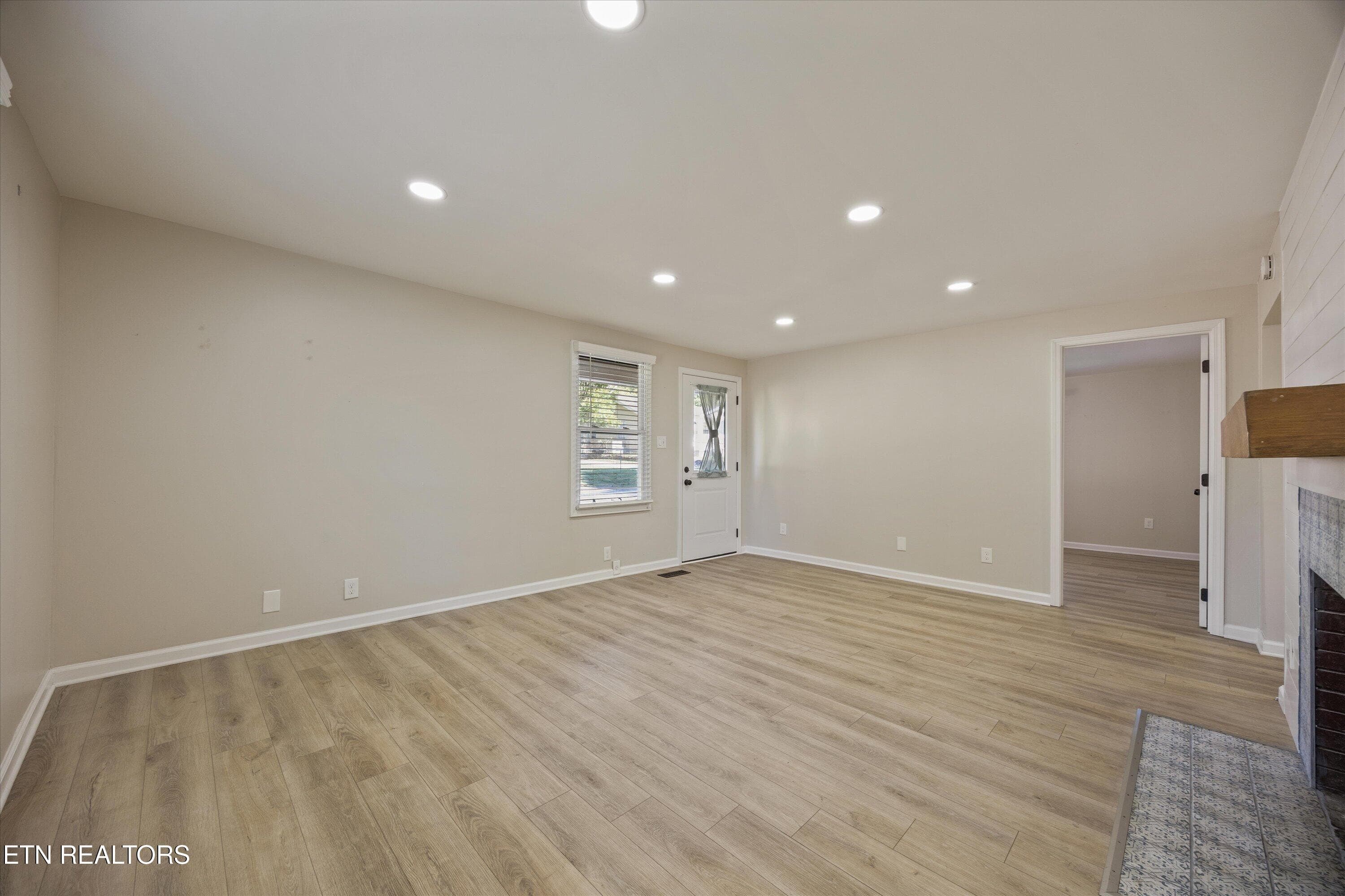 10-226 Buckner Ave SW 03 - 226 Buckner Ave, Knoxville, TN 37920, Knoxville