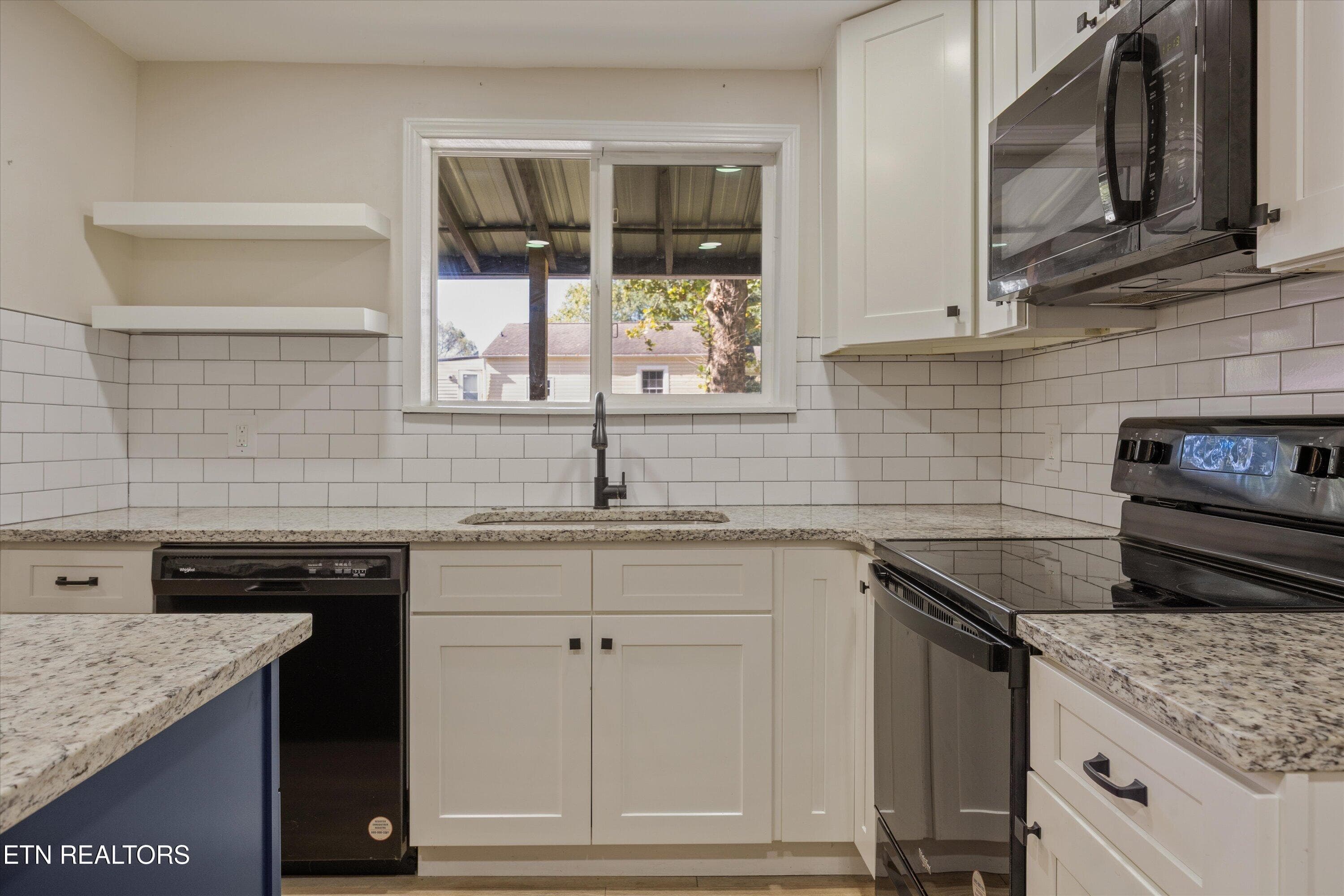 13-226 Buckner Ave SW 06 - 226 Buckner Ave, Knoxville, TN 37920, Knoxville