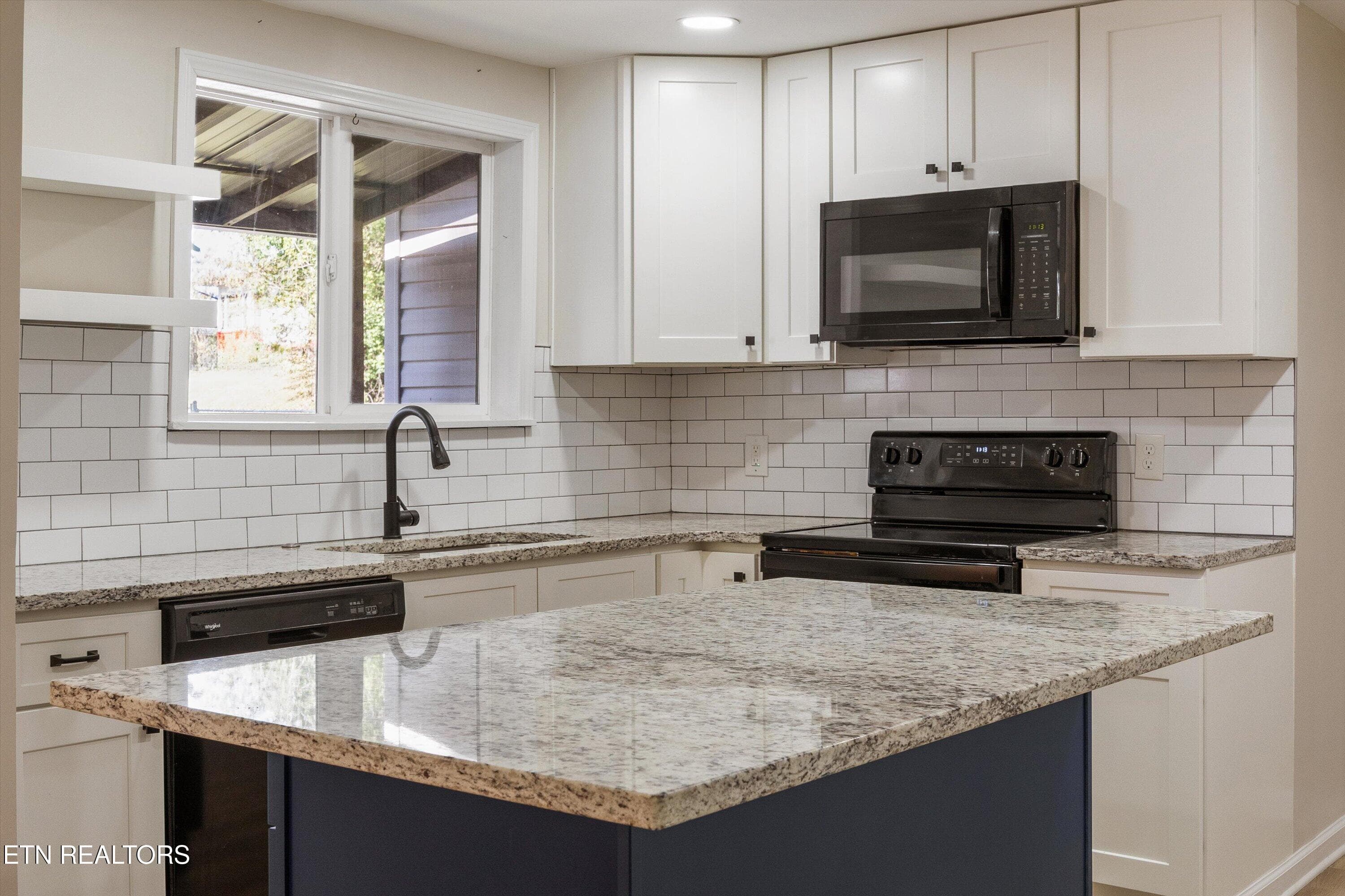 16-226 Buckner Ave SW 09 - 226 Buckner Ave, Knoxville, TN 37920, Knoxville