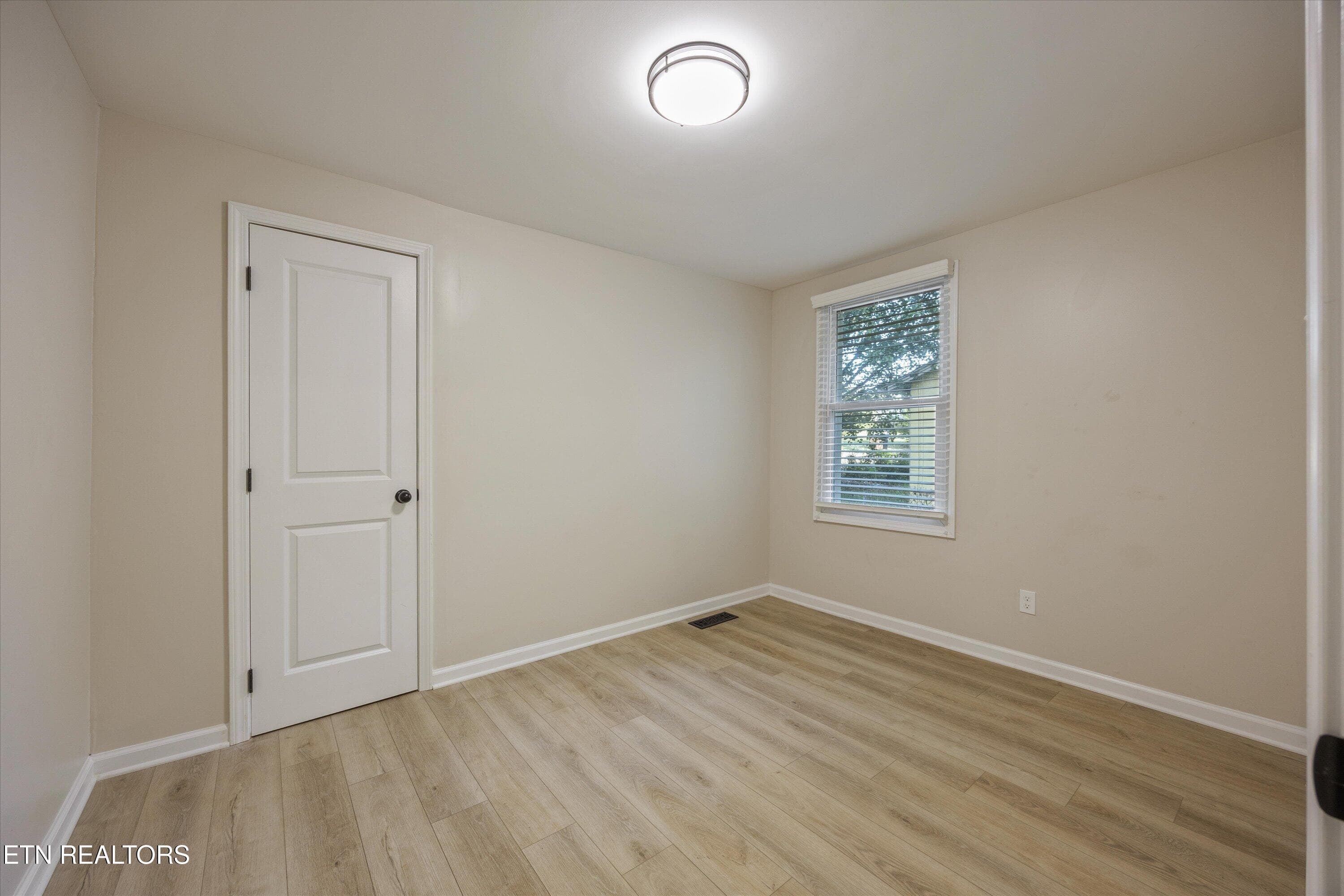 21-226 Buckner Ave SW 14 - 226 Buckner Ave, Knoxville, TN 37920, Knoxville