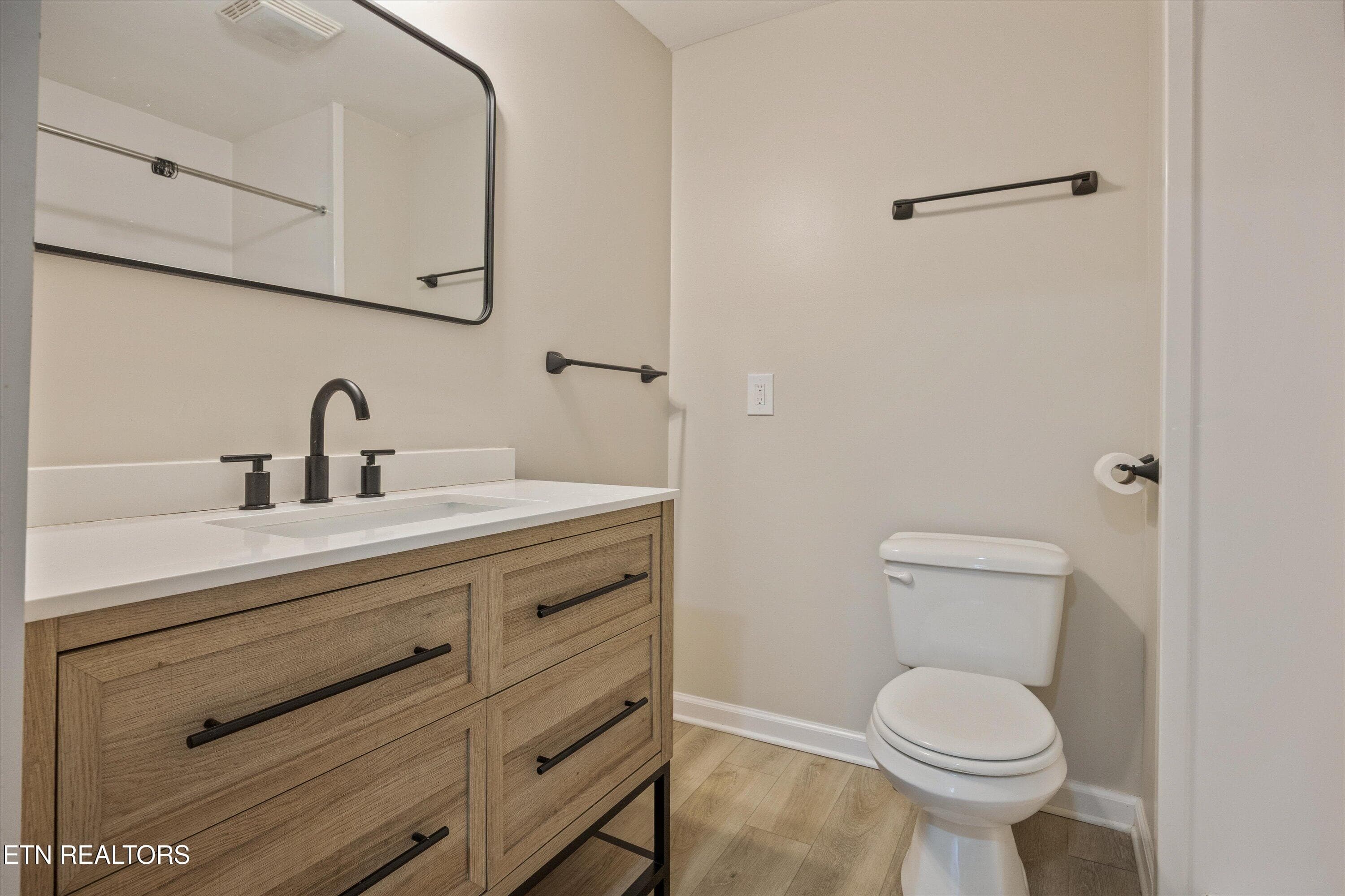 23-226 Buckner Ave SW 16 - 226 Buckner Ave, Knoxville, TN 37920, Knoxville