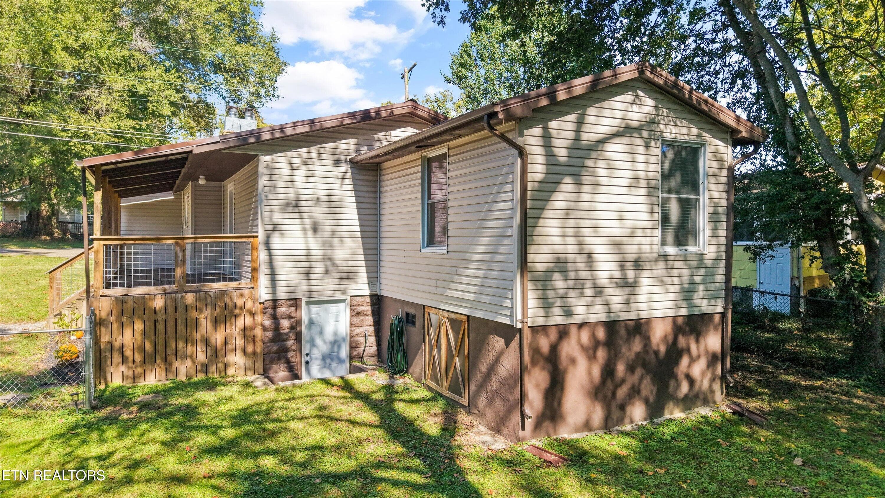 30-226 Buckner Ave SW 39 - 226 Buckner Ave, Knoxville, TN 37920, Knoxville