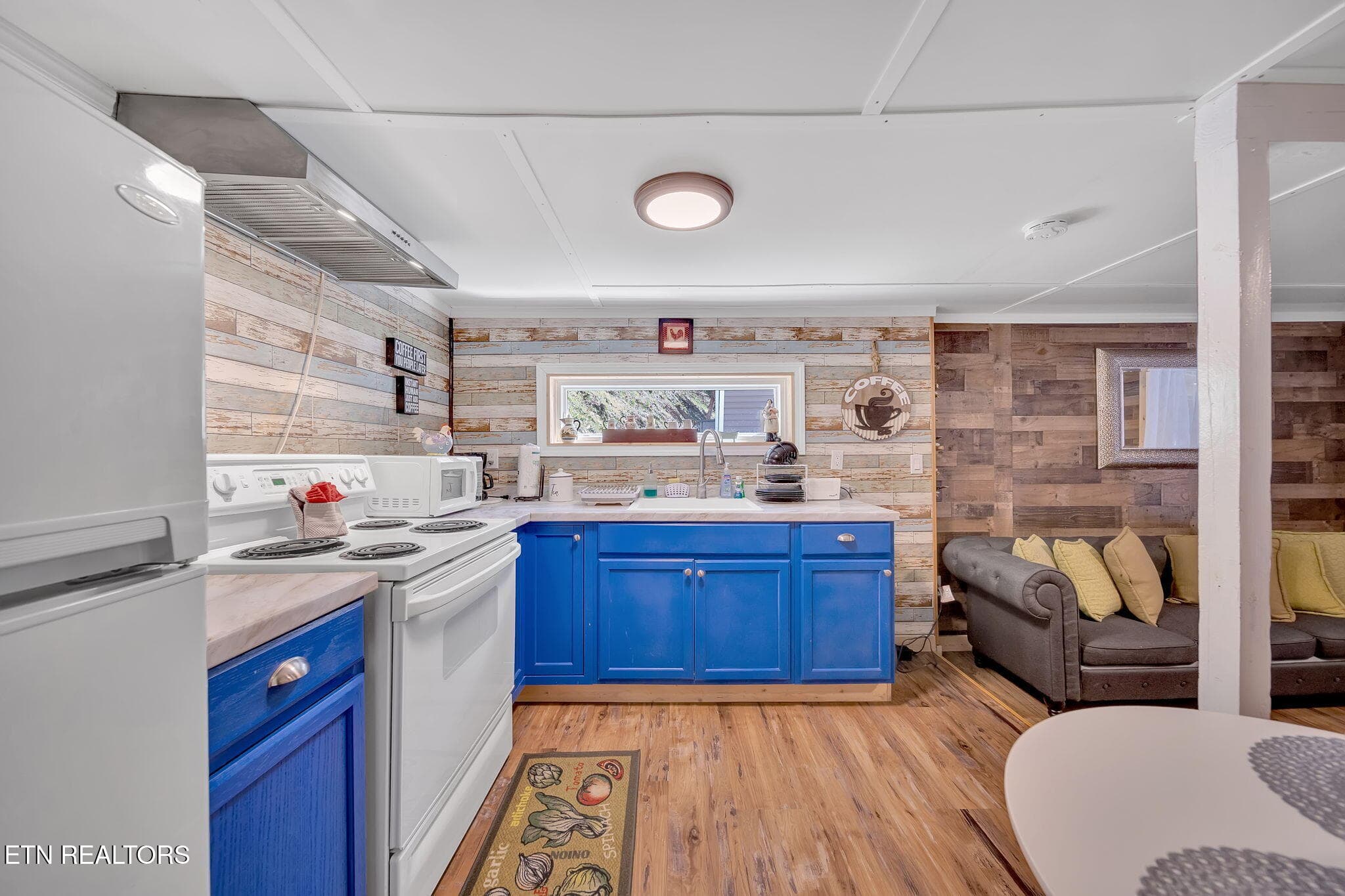 38-dellinger - 4206 Dellinger Hollow Rd, Pigeon Forge, TN 37863, Pigeon Forge