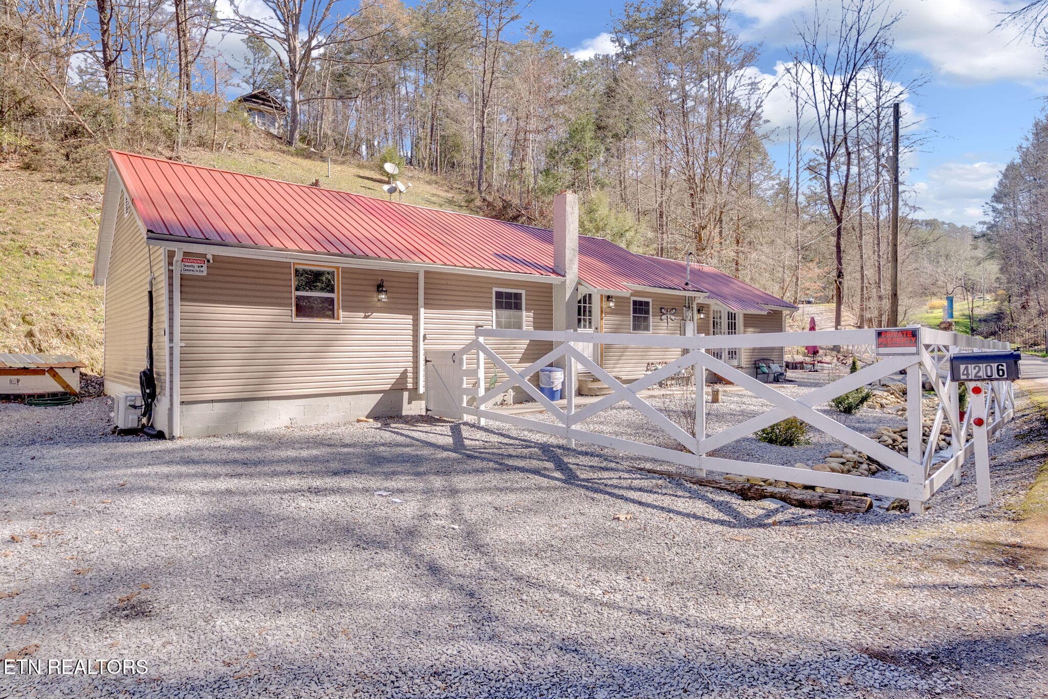 01-dellinger - 4206 Dellinger Hollow Rd, Pigeon Forge, TN 37863, Pigeon Forge