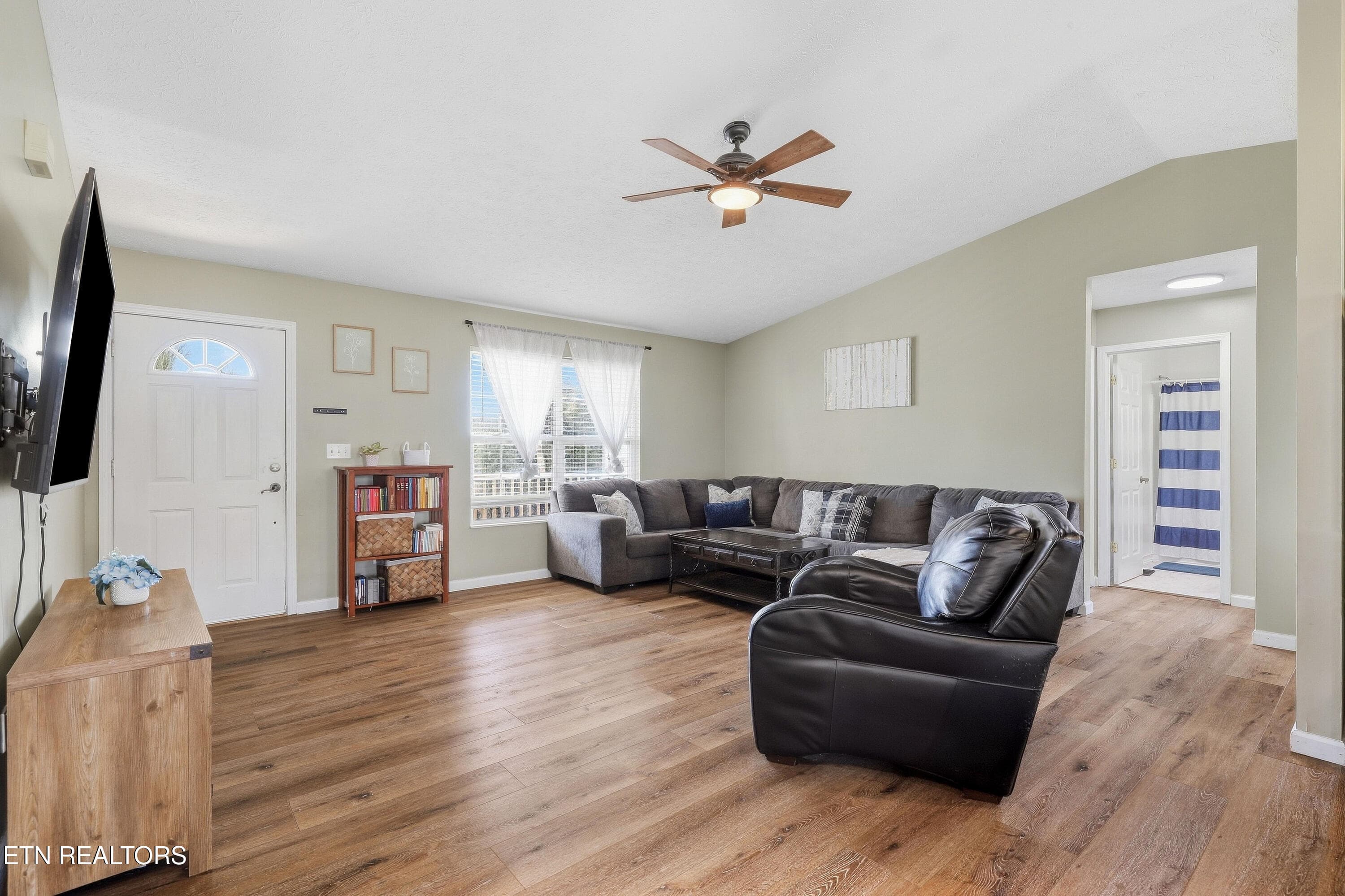 019 - 509 Delores Drive, Dandridge, TN 37725, Dandridge