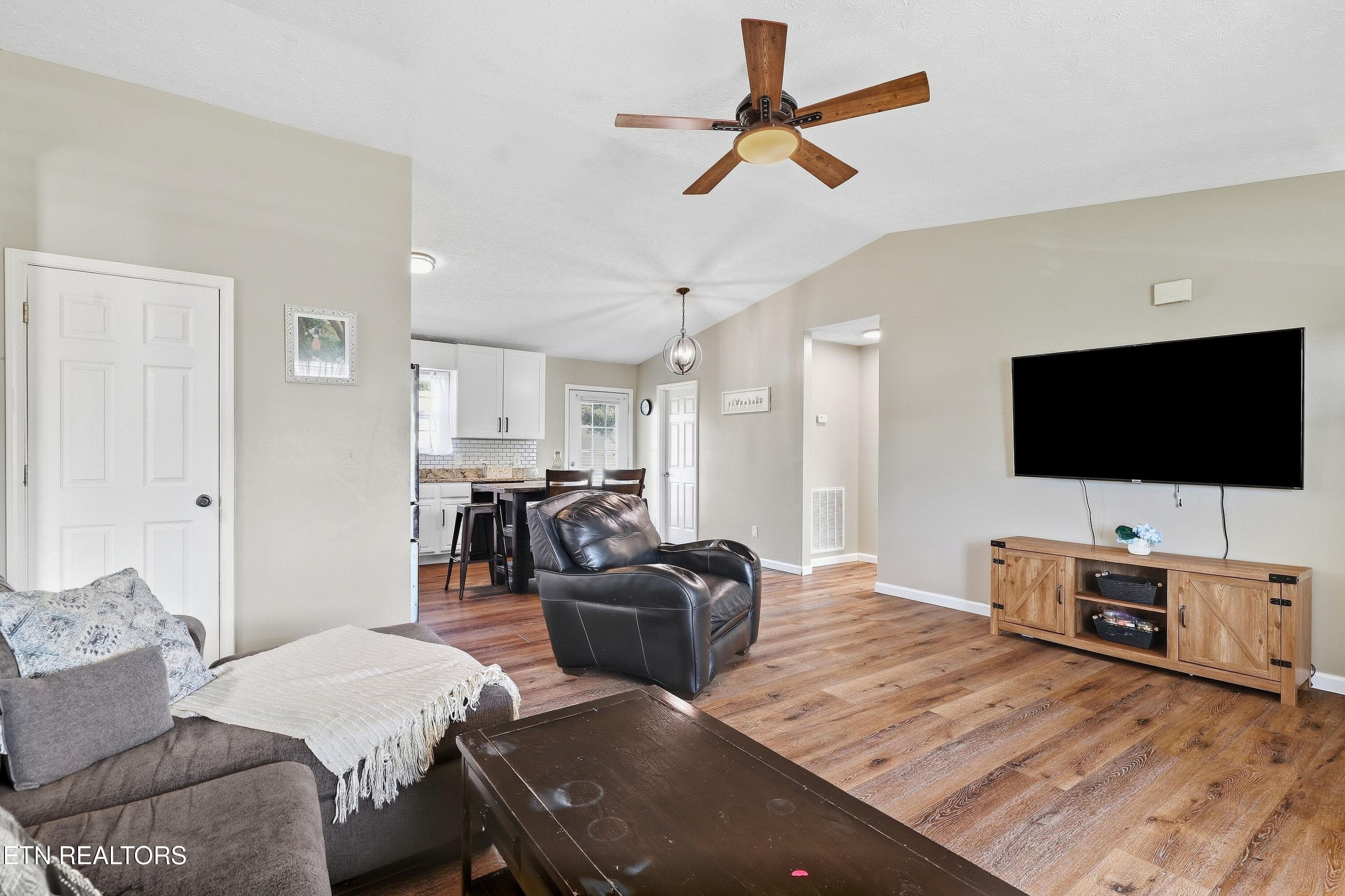 021 - 509 Delores Drive, Dandridge, TN 37725, Dandridge