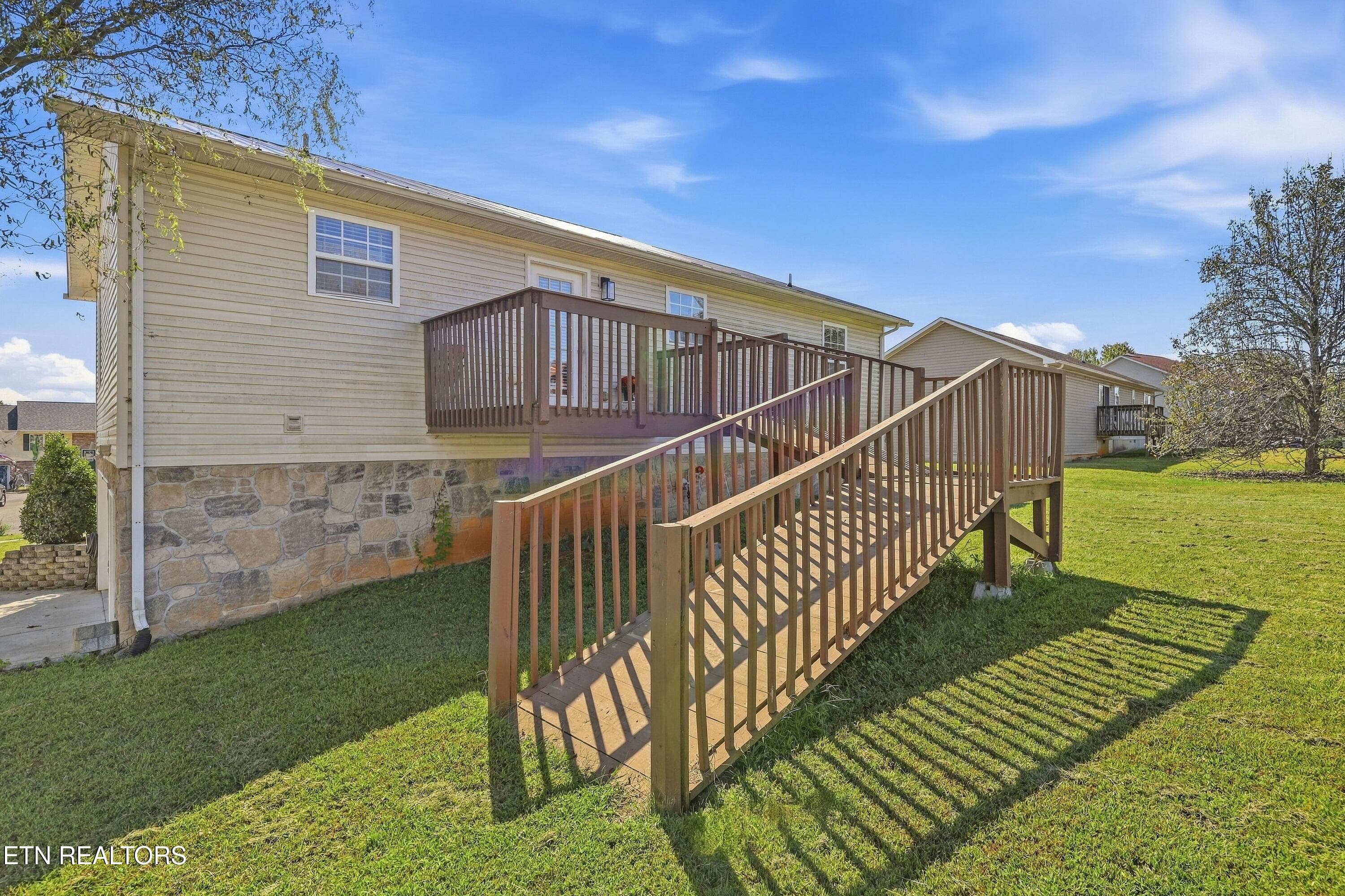 008 - 509 Delores Drive, Dandridge, TN 37725, Dandridge