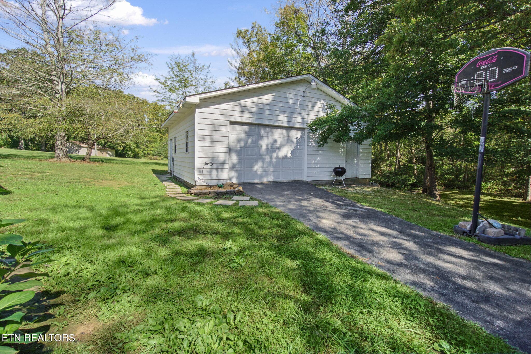 6-web-or-mls-1858 Lawson Rd_23 - 1858 Lawson Rd, Crossville, TN 38571