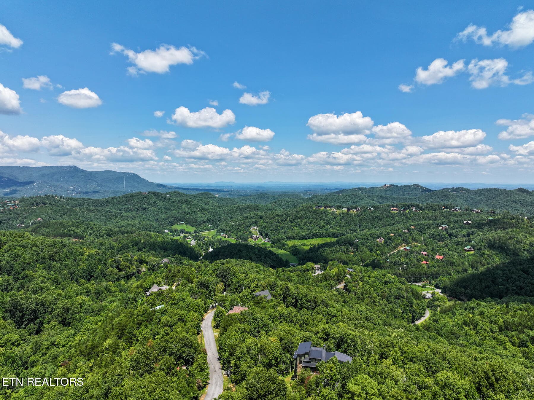 Misty_Shadows-0003 - Misty Shadows Drive, Sevierville, TN 37862, Sevierville