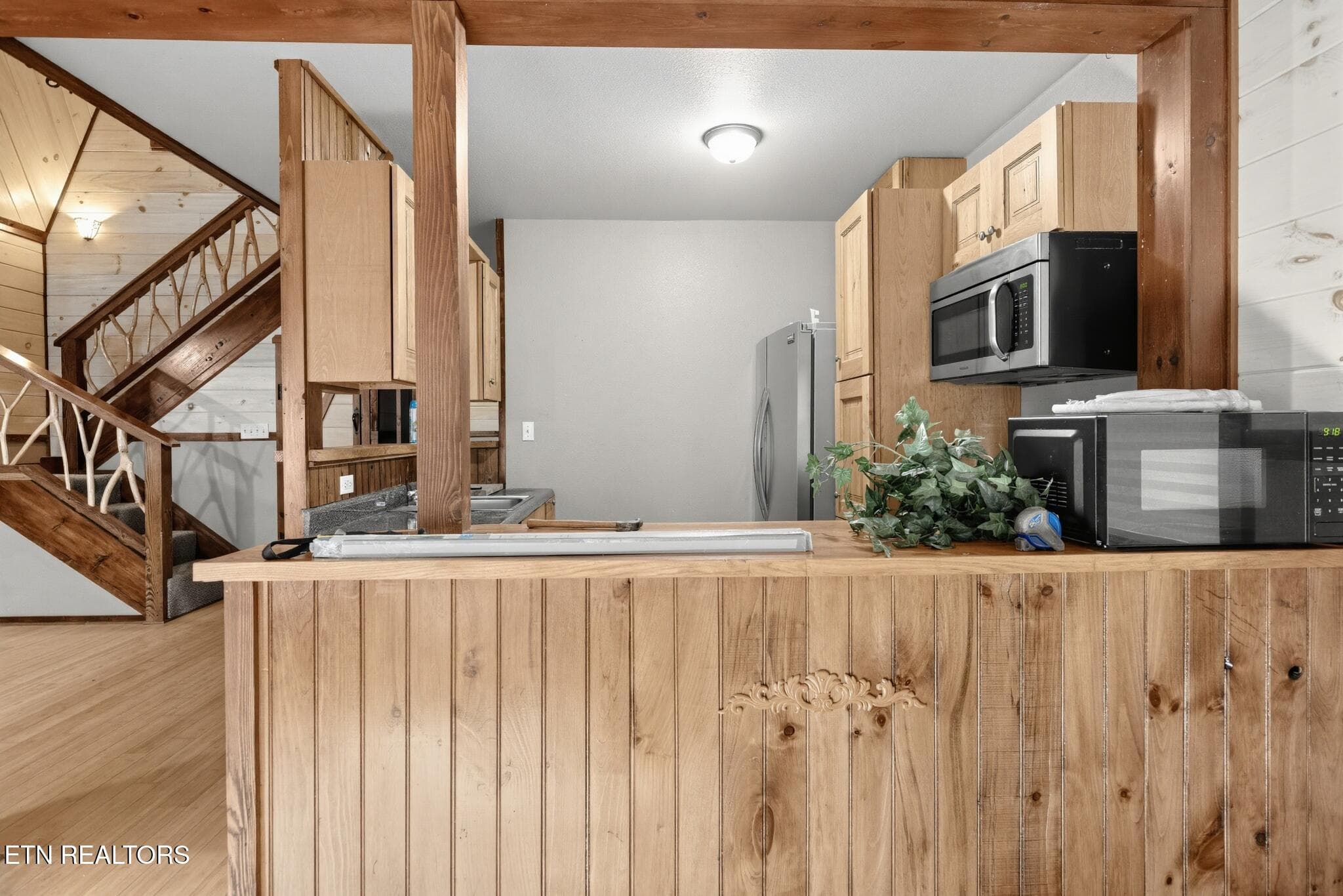 33_100_Gate_Hollow_Private_Rd-Kitchen-93 - 100 Gate Hollow Private Rd, Mountain City, TN 37683, Mountain City