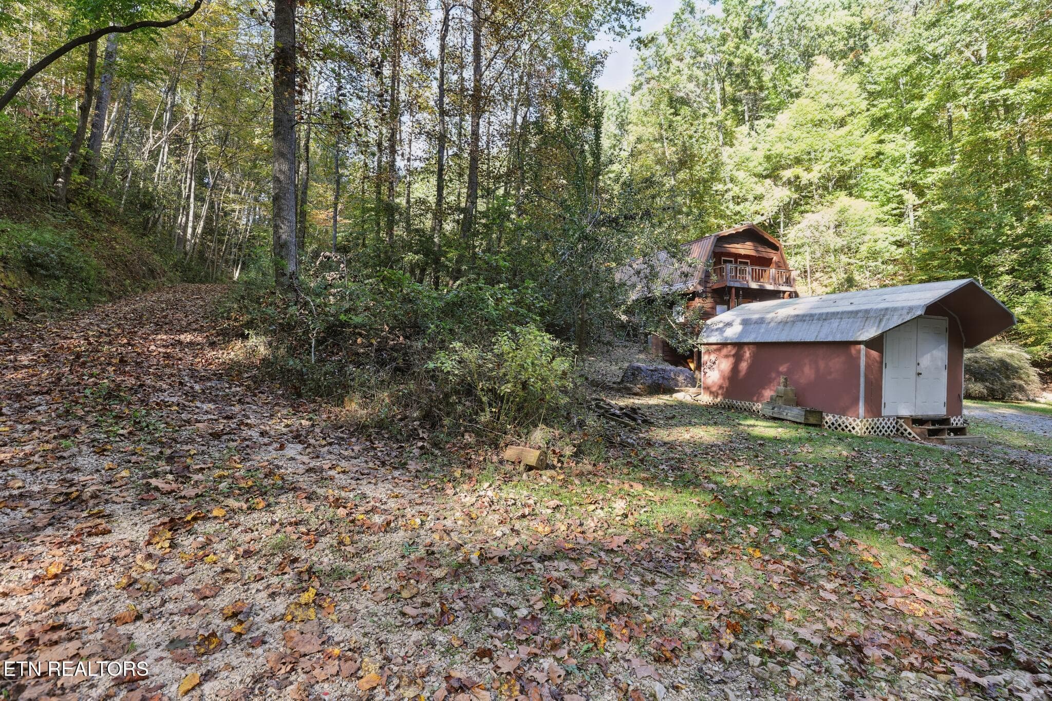 25_100_Gate_Hollow_Private_Rd-Exterior-9 - 100 Gate Hollow Private Rd, Mountain City, TN 37683, Mountain City