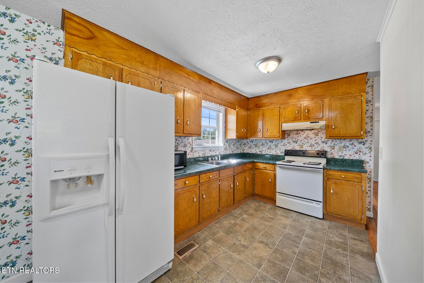 223 Sparta Dr Crossville TN (9) - 223 Sparta Drive, Crossville, TN 38555, Crossville