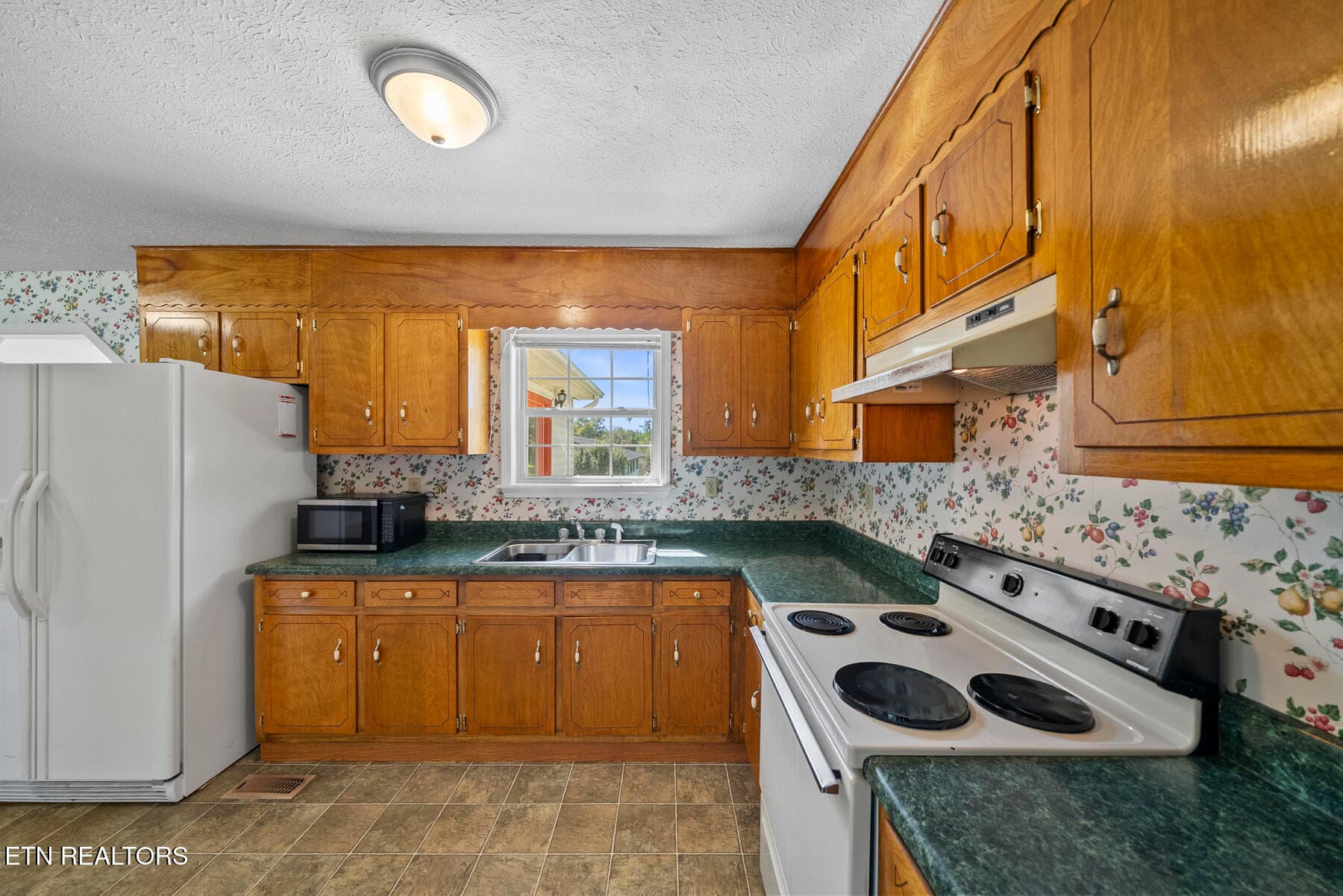 223 Sparta Dr Crossville TN (12) - 223 Sparta Drive, Crossville, TN 38555, Crossville