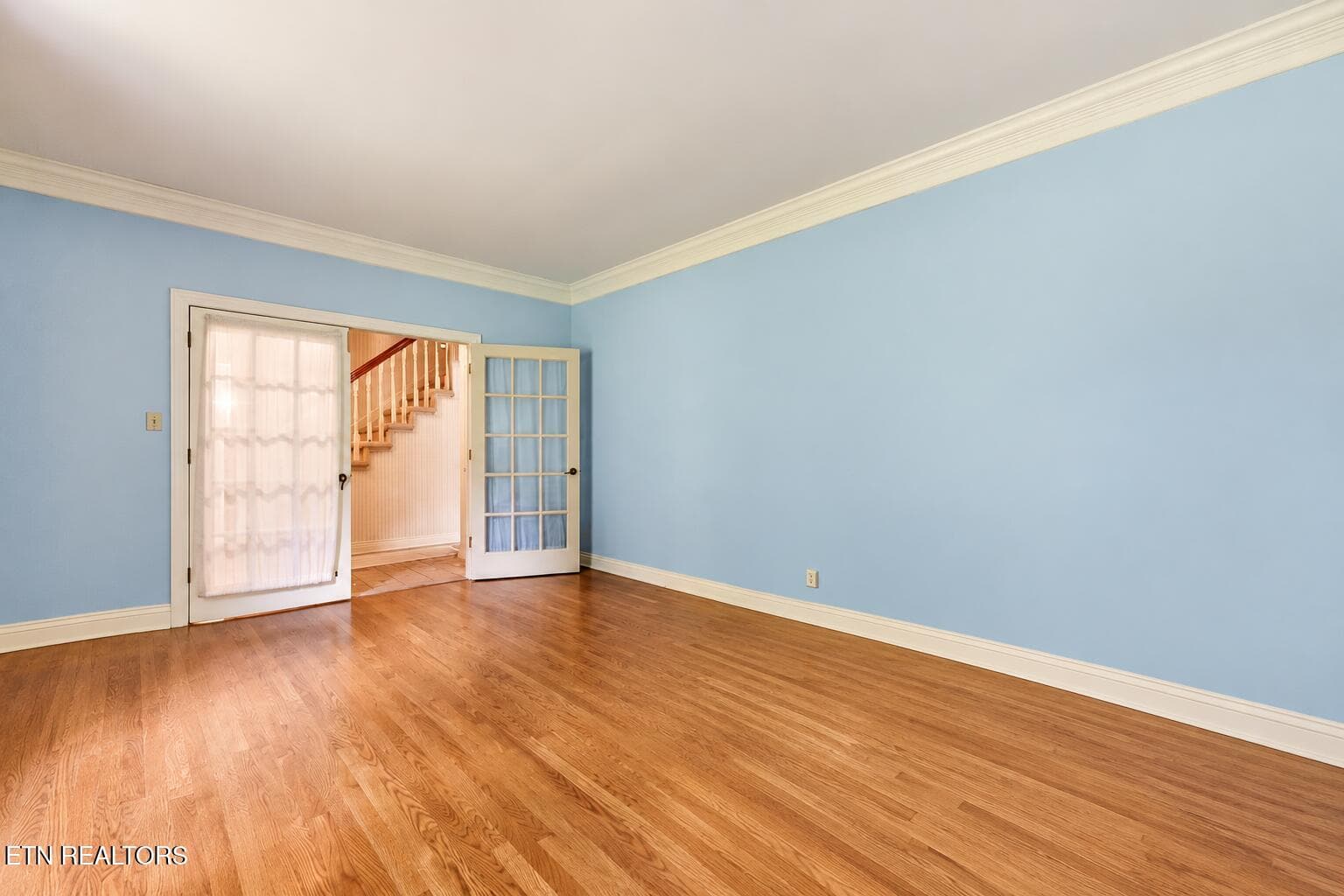 Flex room on main - 108 Amanda Place, Oak Ridge, TN 37830, Oak Ridge