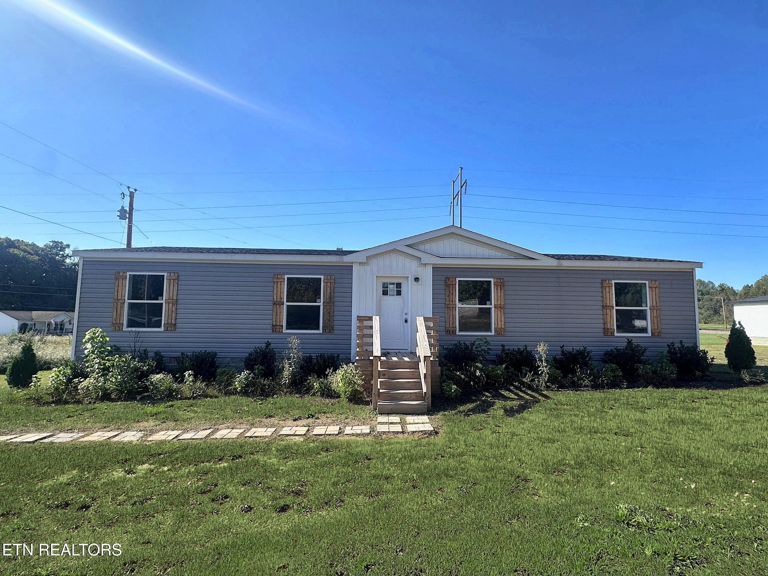 enhanced photo - 126 Pullman Lane, Oneida, TN 37841