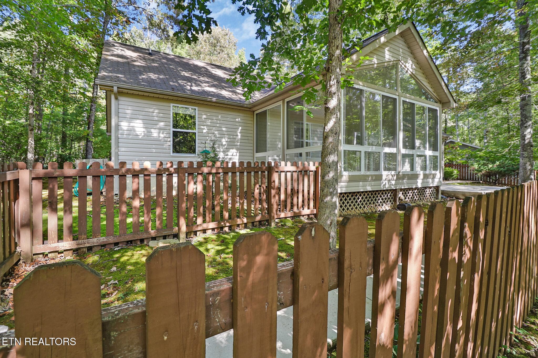 n44a1838-n44a1842 - 113 Devon Rd, Crossville, TN 38558, Crossville