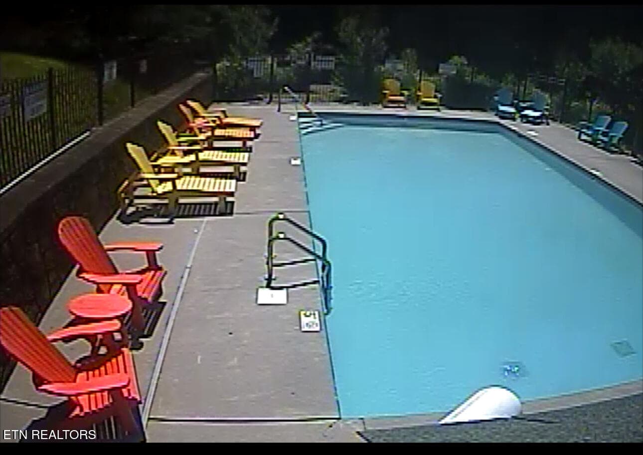 Resort Pool - 2234 Eagle Feather Drive, Sevierville, TN 37876, Sevierville