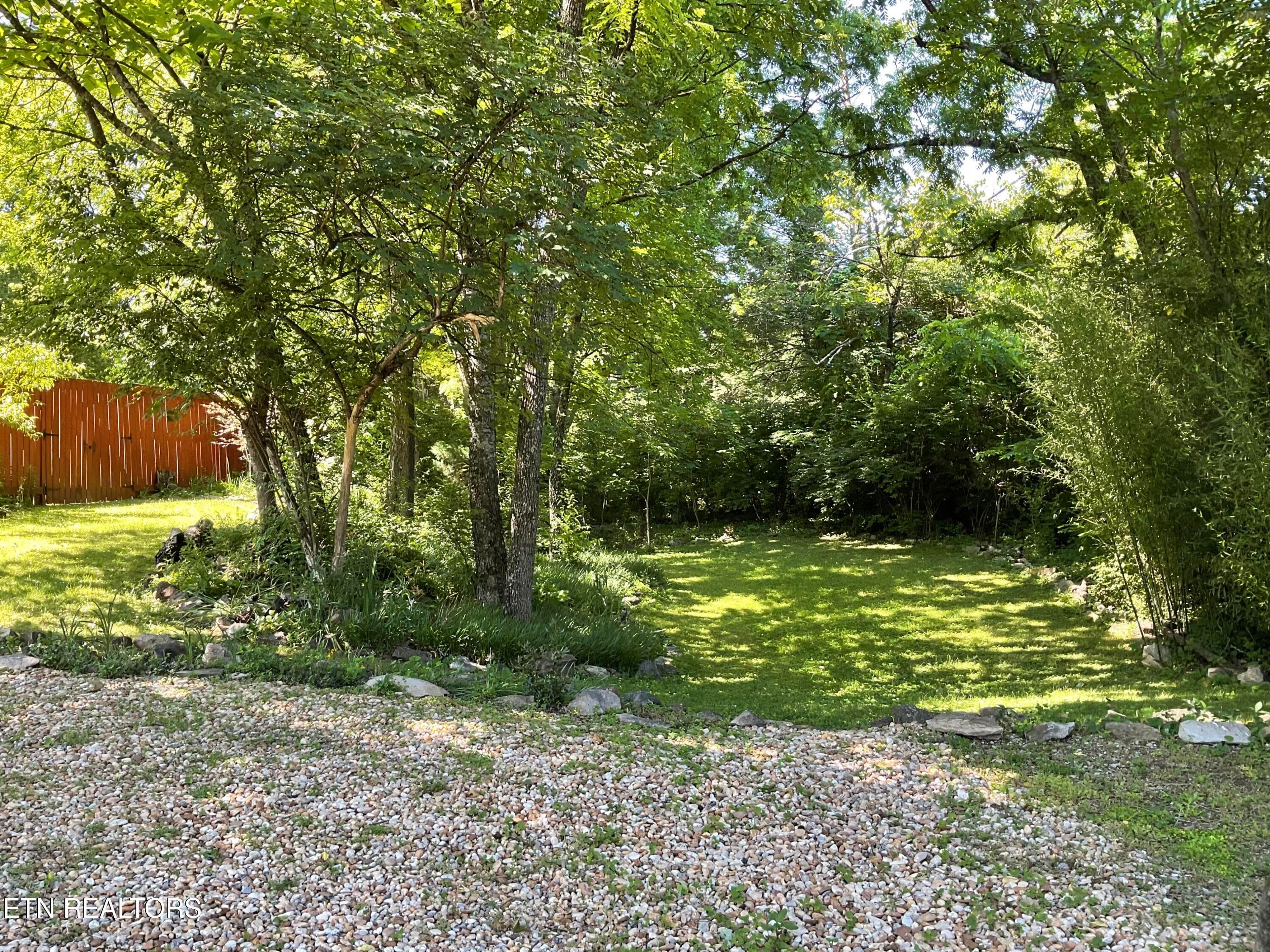 02_beyc6abf27e59faa7 - 6520 S Northshore Drive, Knoxville, TN 37919, Knoxville