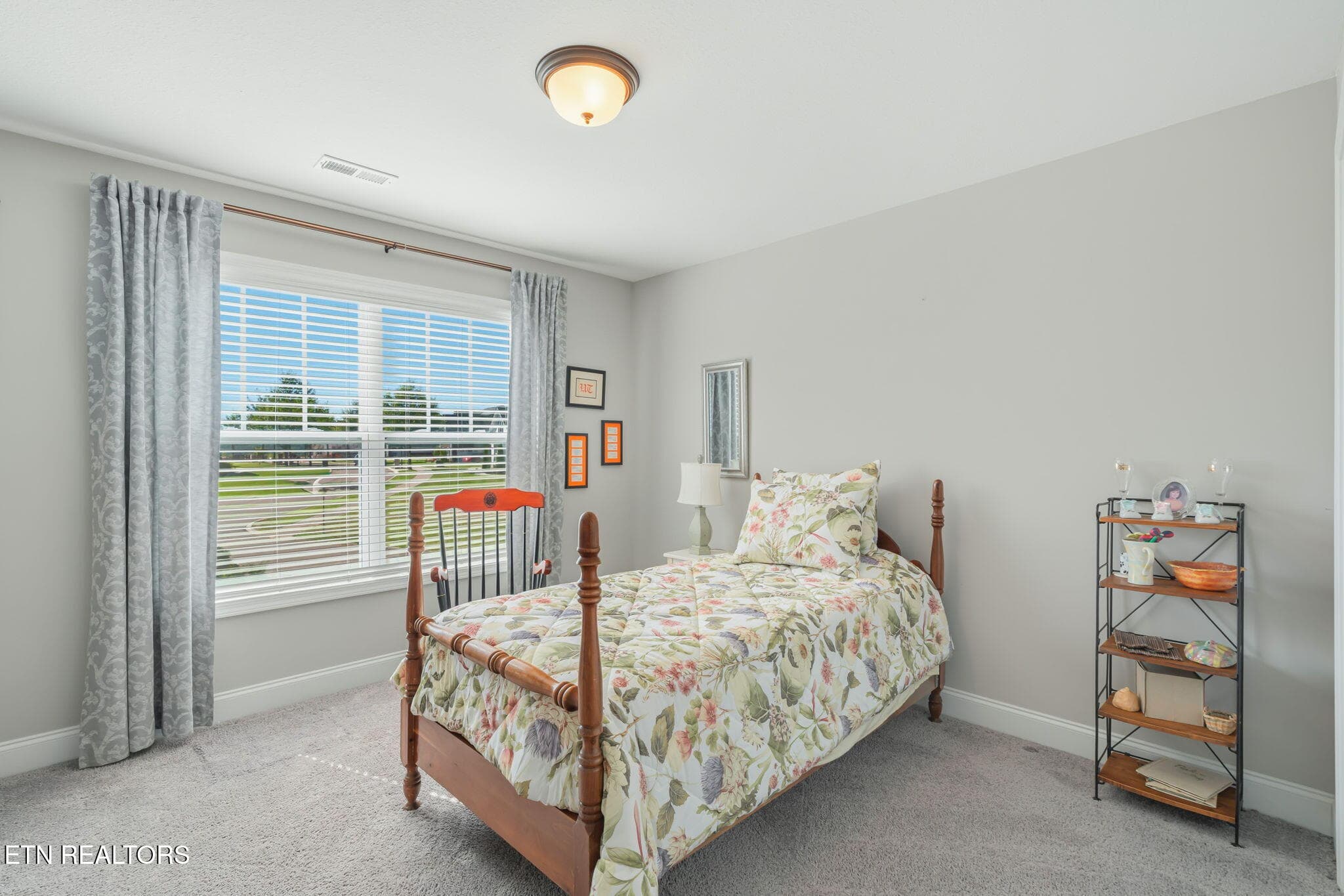 47-web-or-mls-128 Pineberry East-52 - 128 Pineberry East Rd, Oak Ridge, TN 37830, Oak Ridge