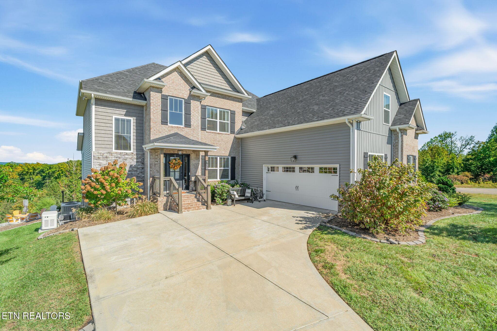 6-web-or-mls-128 Pineberry East-63 - 128 Pineberry East Rd, Oak Ridge, TN 37830, Oak Ridge